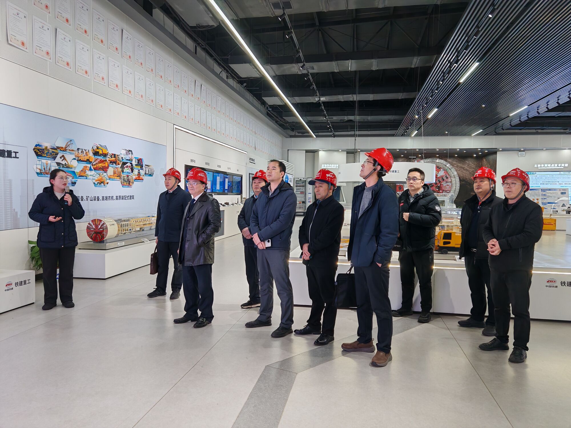 微信图片_20250224134928 微信图片_20250224134928