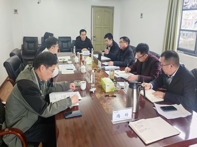 У��������Ӣ�� �����ںϴ�δ��