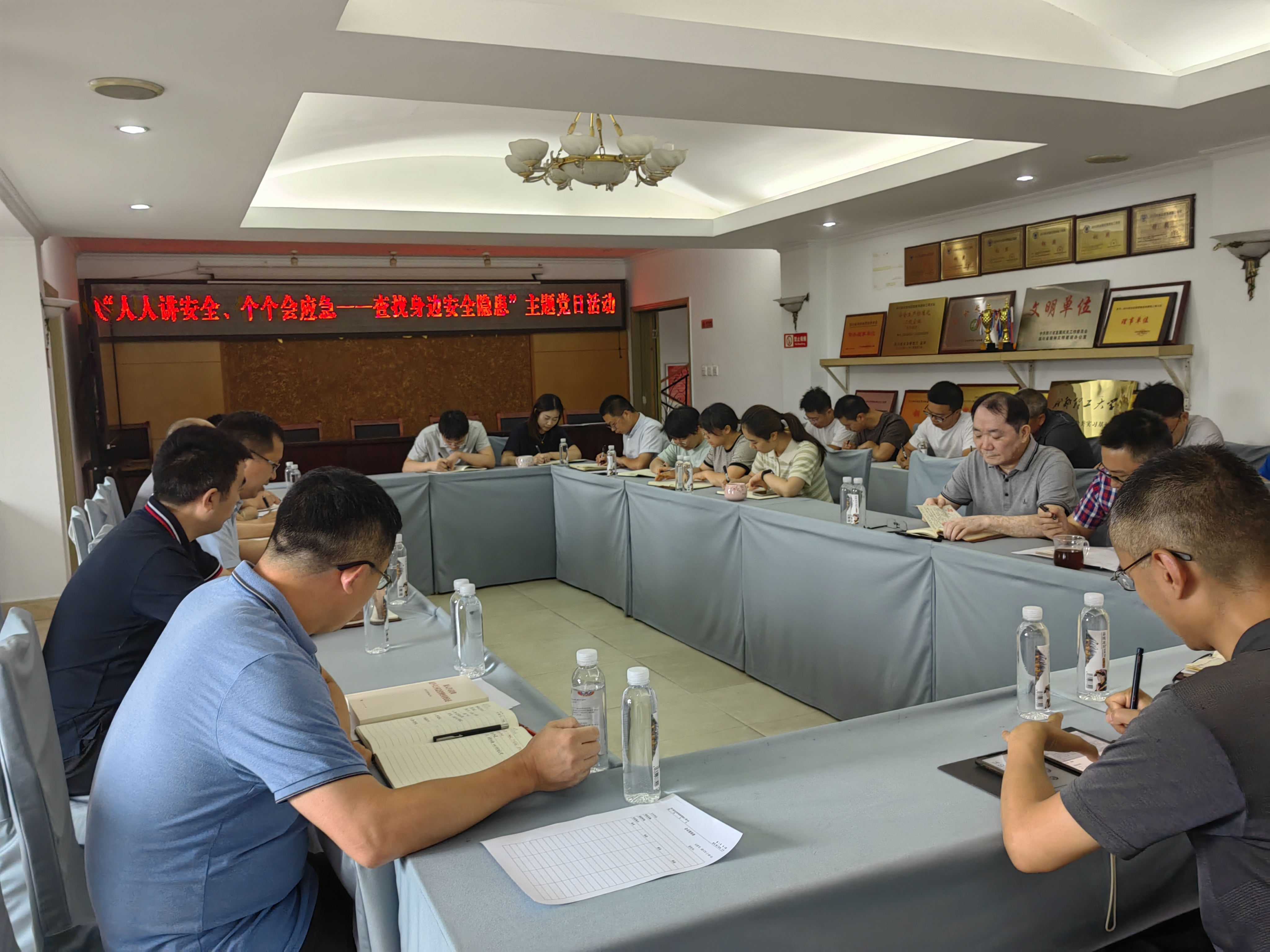 ������Ƭ