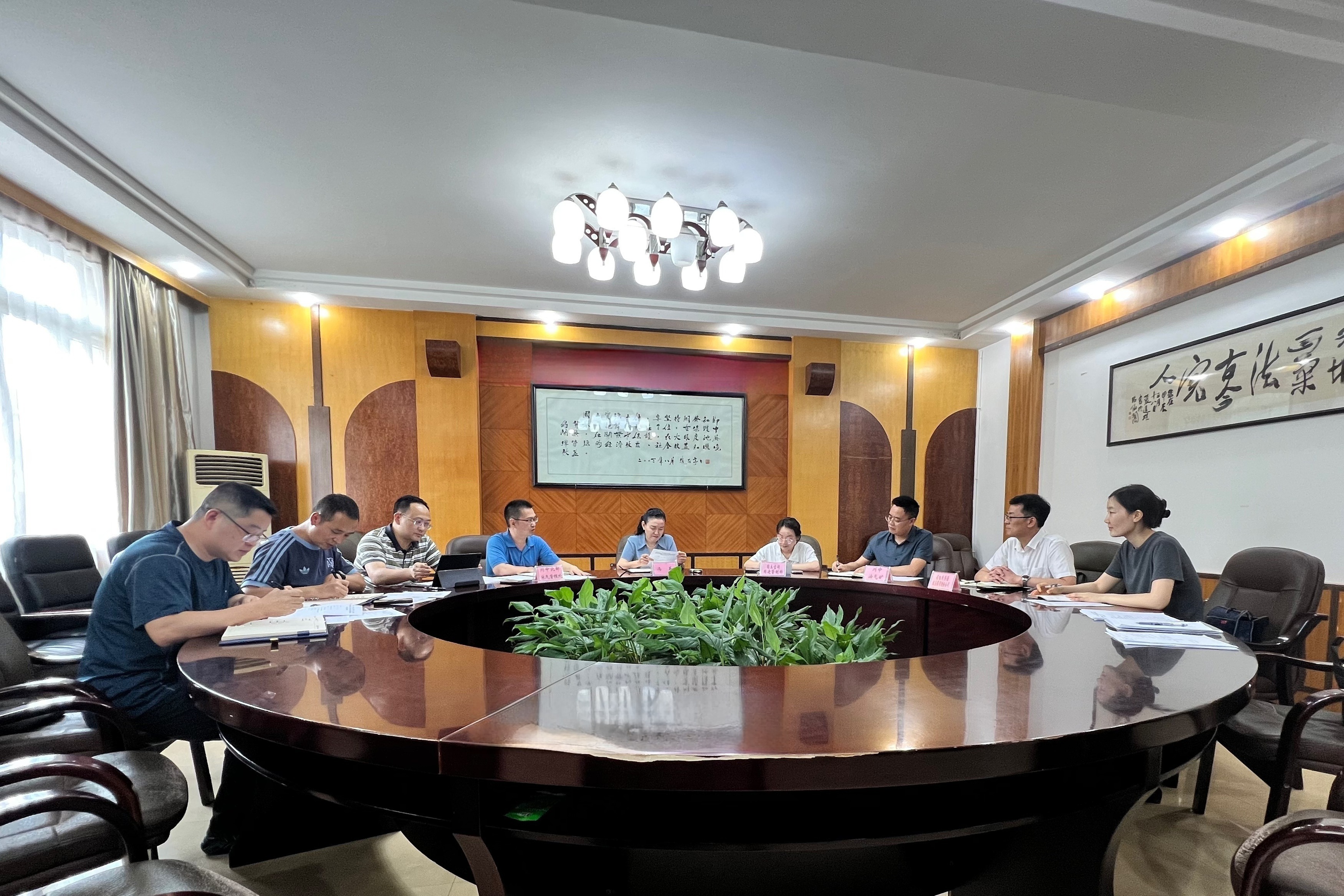 ������̸����