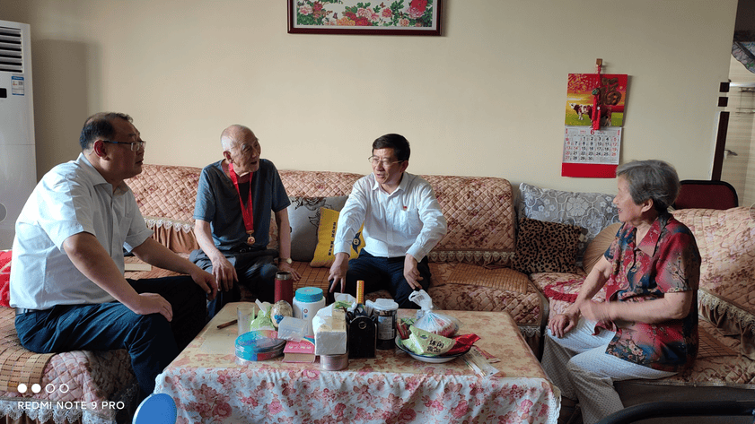 �۲��á�(�й���)���޹�˾����