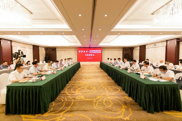 ʡ��Ȼ�۲���Ͷ�ʼ��š��Ĵ����ڿعɼ�������֦���о���������̸��