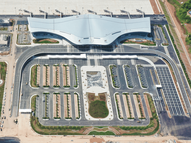 �۲��á�(�й���)���޹�˾����