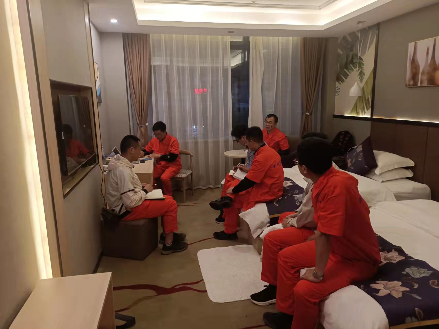 ���½�չ��������Ƽ���Ӧ�����ն�ð���ս��ȫ����չӦ���Ų�����