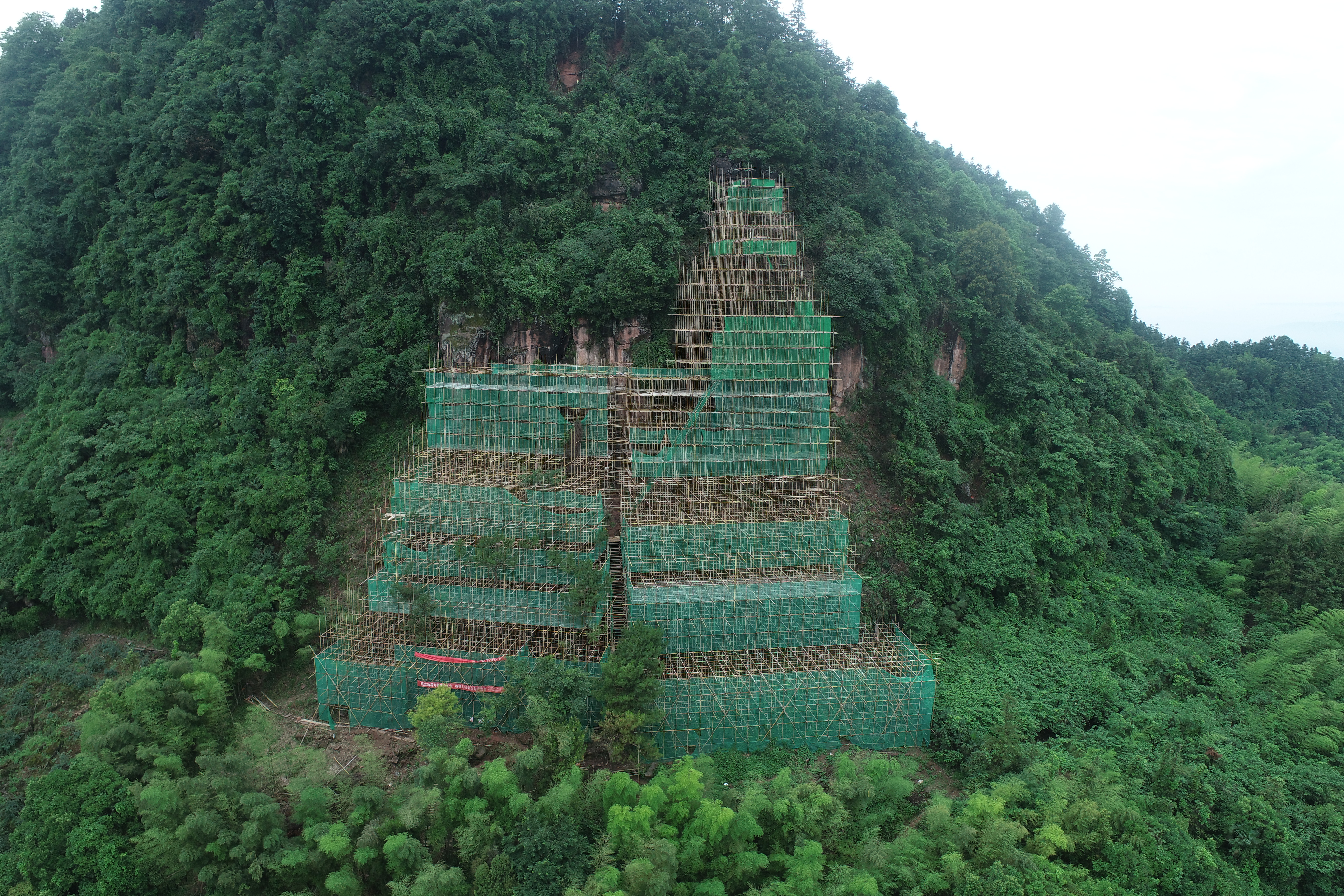 ��ͨ���輯�Ÿ�������ɡ���������Ͽ�����ƻ������ֺ�����������Ŀ������������������Σ�ҡ�������ҵ����