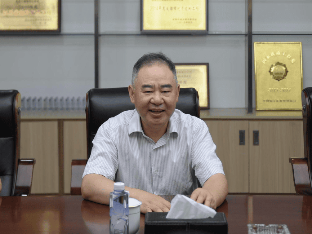 �۲��á�(�й���)���޹�˾����