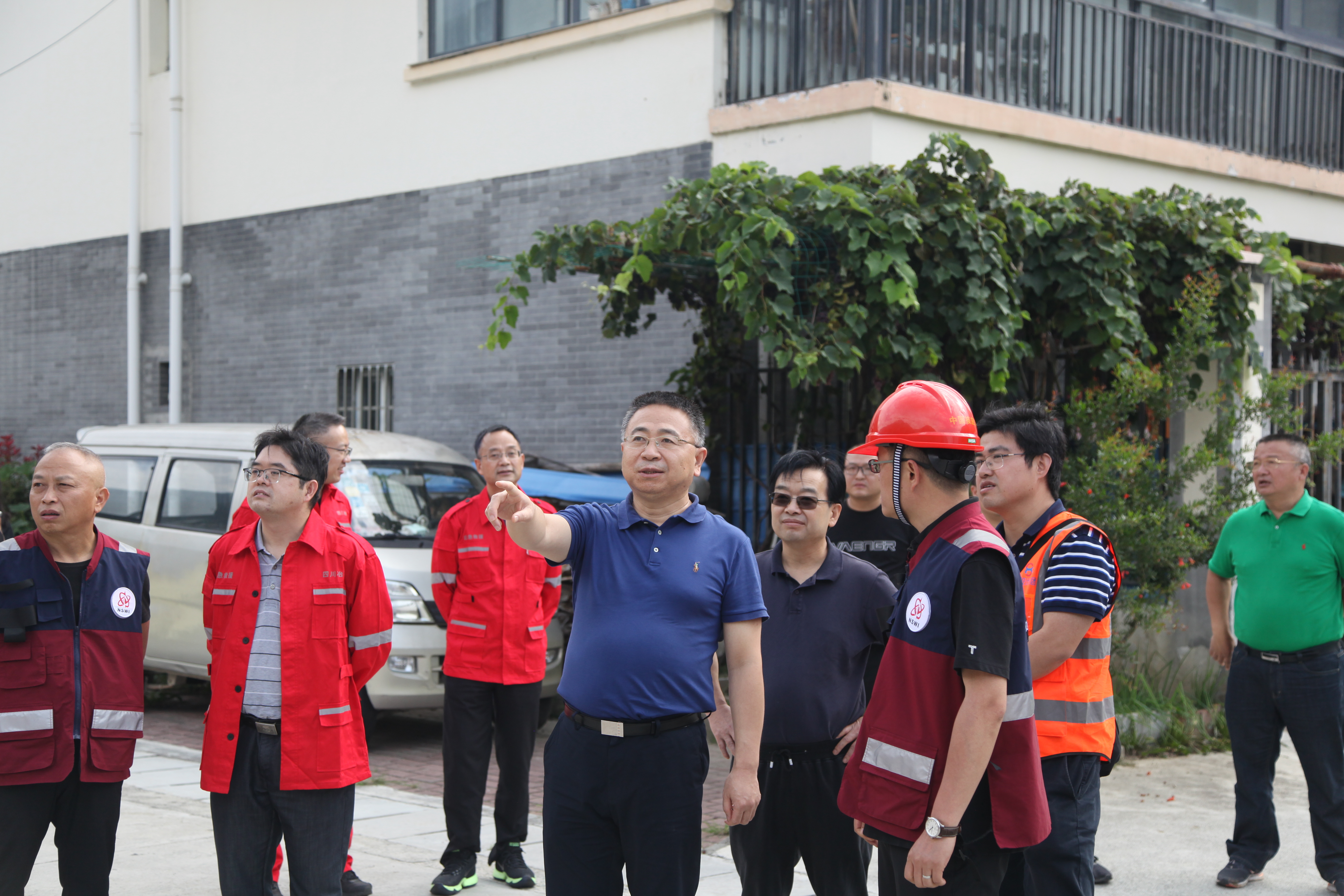 �۲��á�(�й���)���޹�˾����