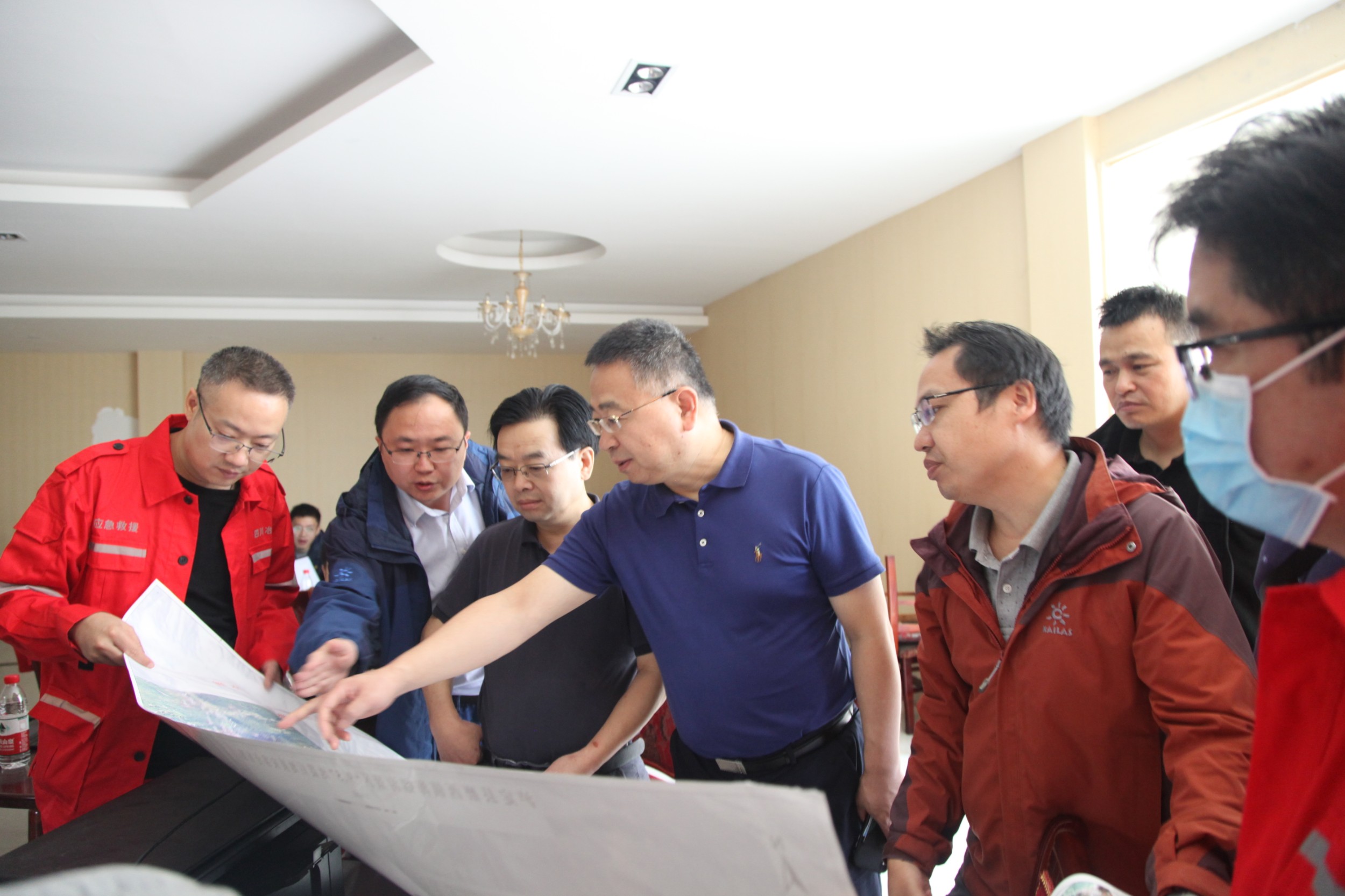 ����һ�и��ض�����ο��һ��Ӧ�����ոɲ�ְ����ָ��Ӧ�������Ų顢������������