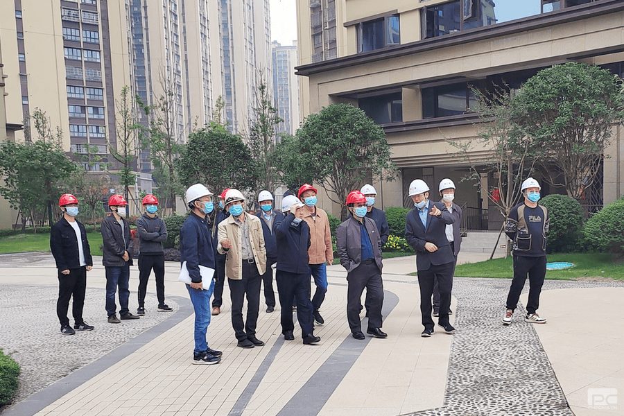 �۲��á�(�й���)���޹�˾����