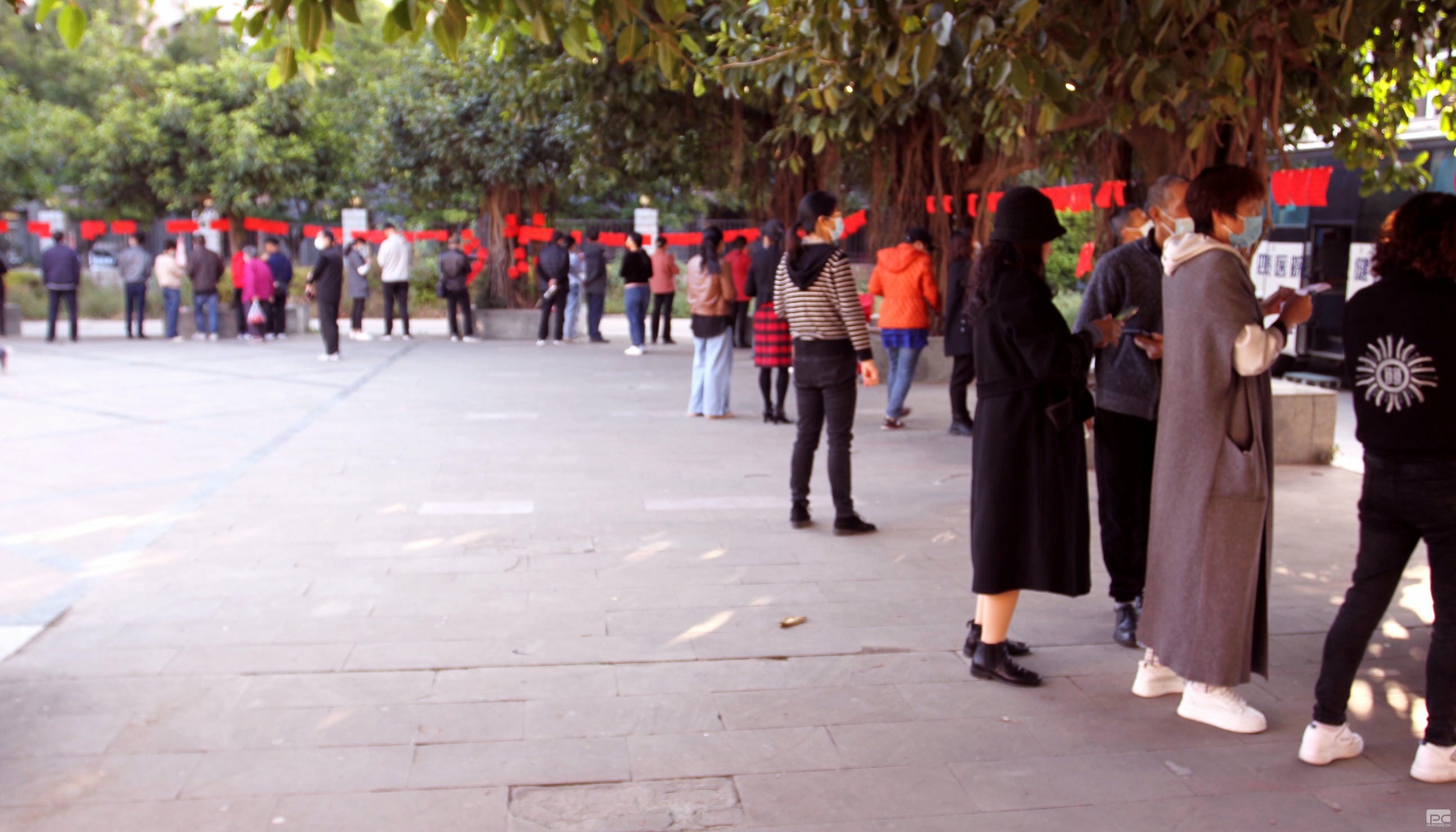 �۲��á�(�й���)���޹�˾����