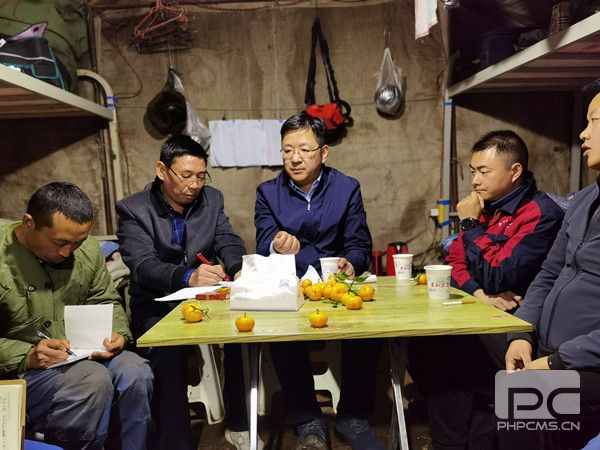 �۲��á�(�й���)���޹�˾����