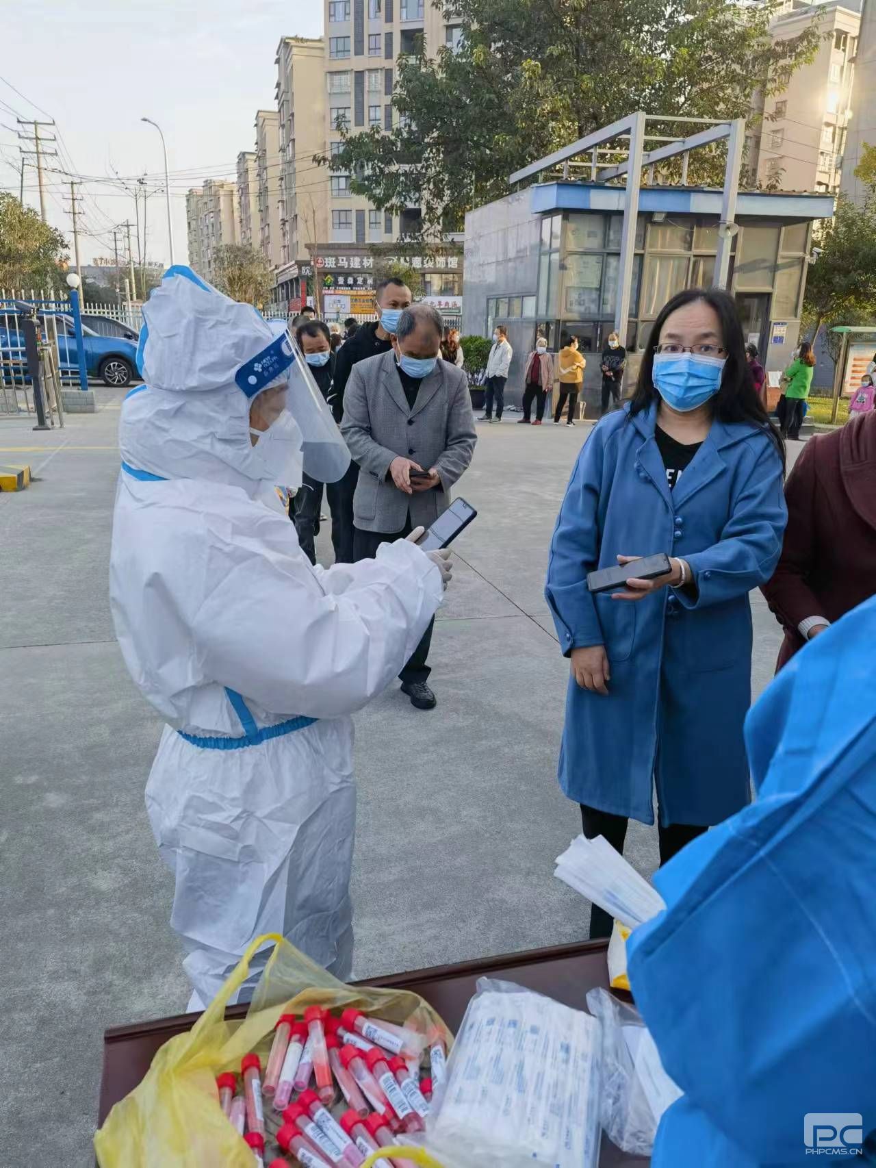 �۲��á�(�й���)���޹�˾����