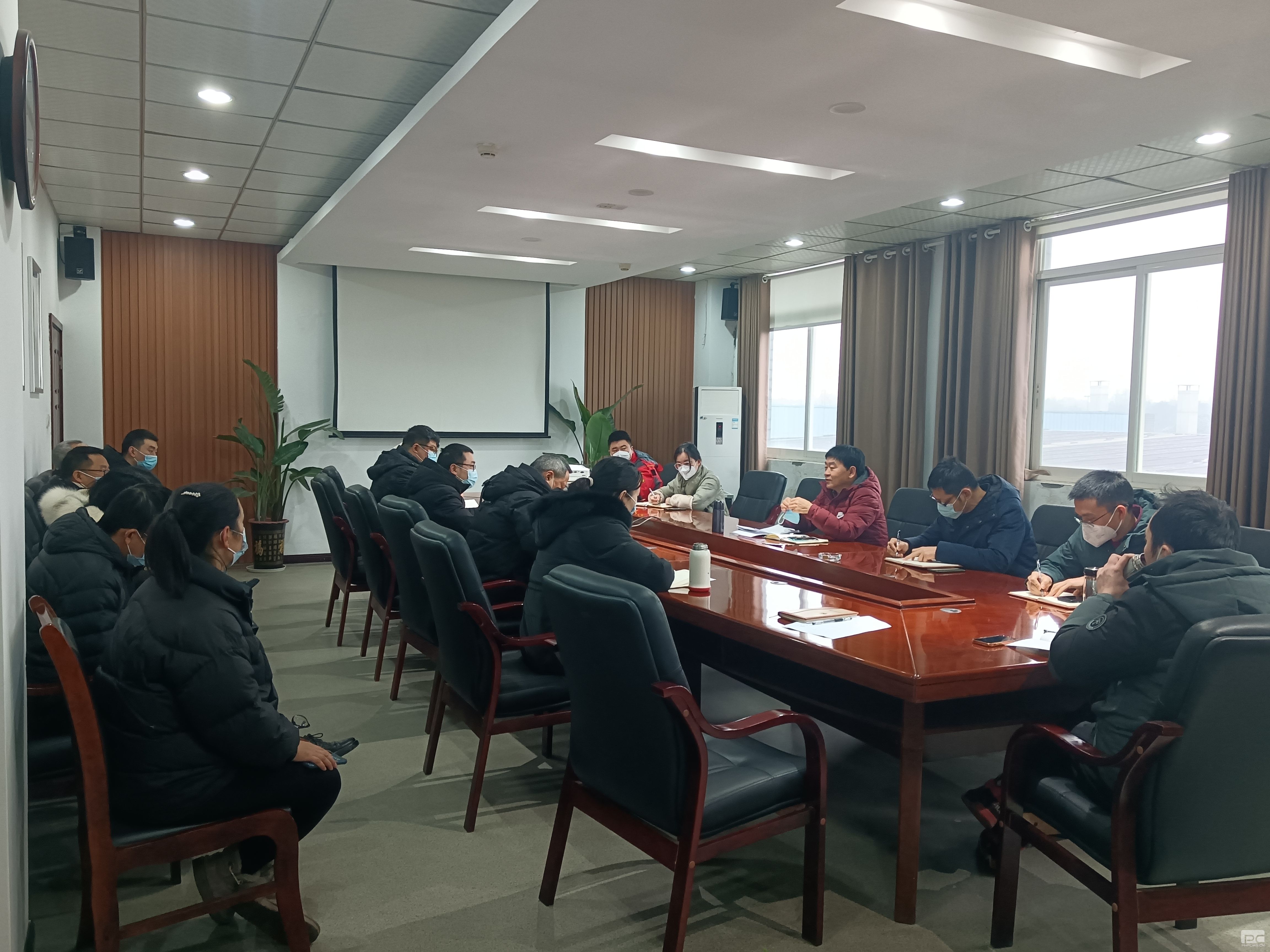 �۲��á�(�й���)���޹�˾����