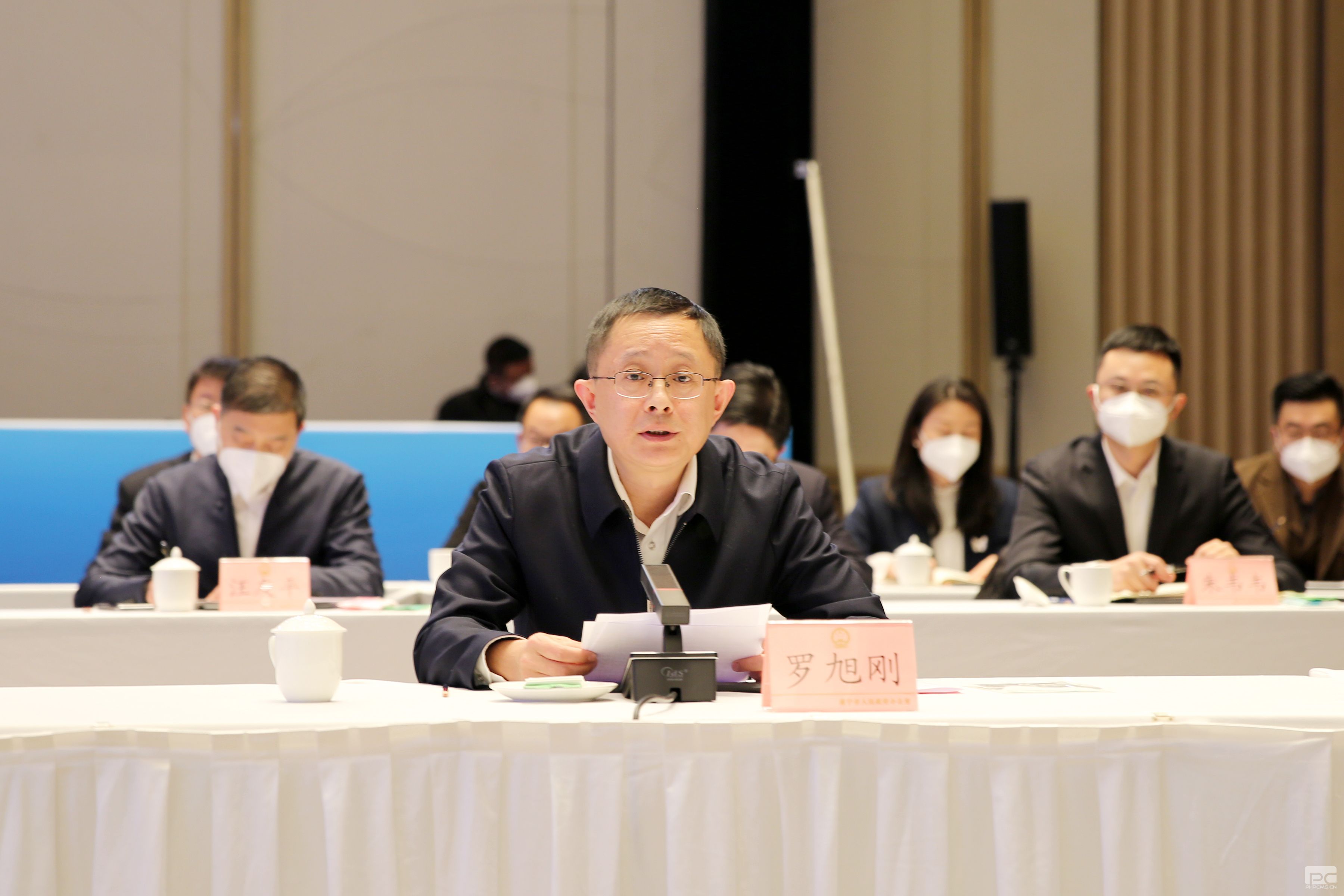 �۲��á�(�й���)���޹�˾����