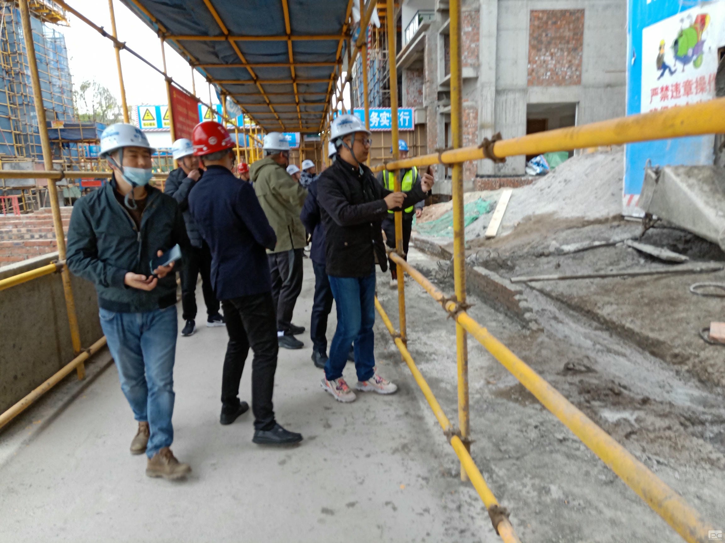 ������ �ص��ߡ�������һ��ӿ�չ������������