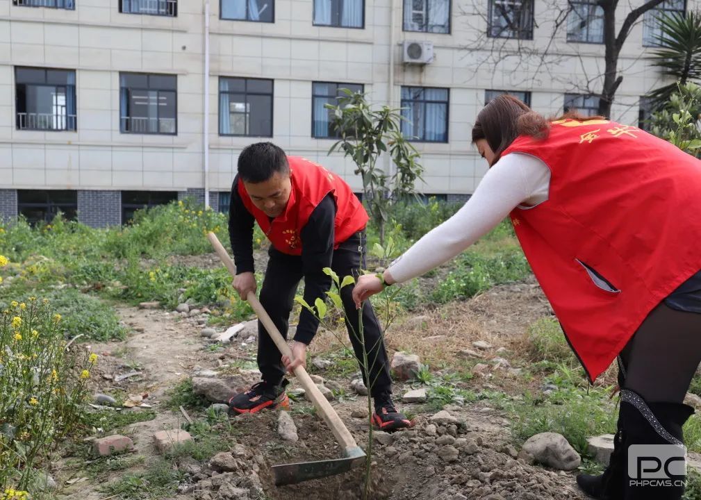 �۲��á�(�й���)���޹�˾����