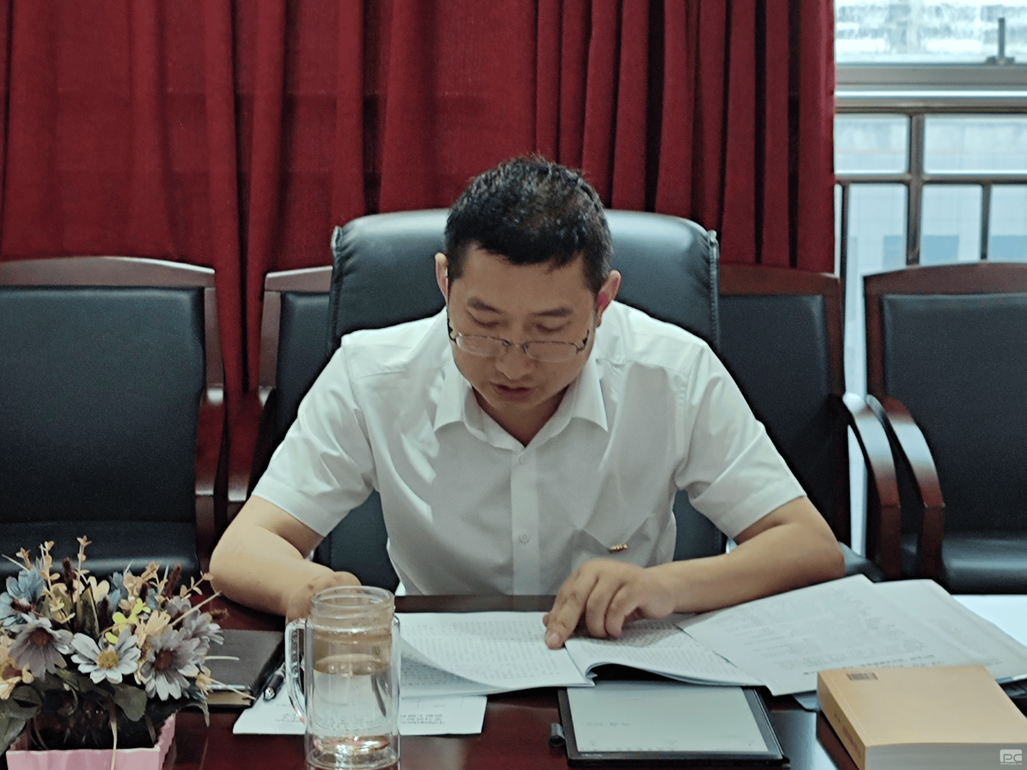 �۲��á�(�й���)���޹�˾����