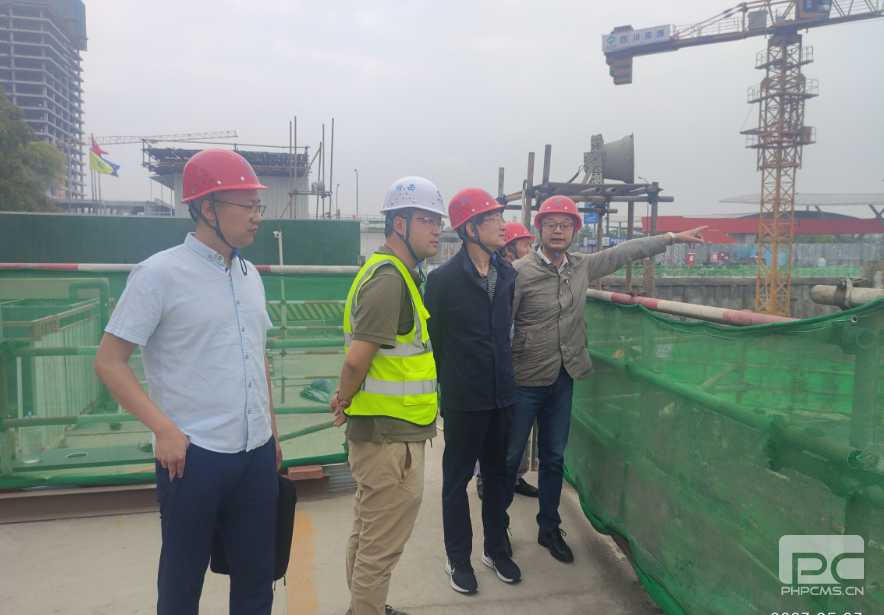 �۲��á�(�й���)���޹�˾����