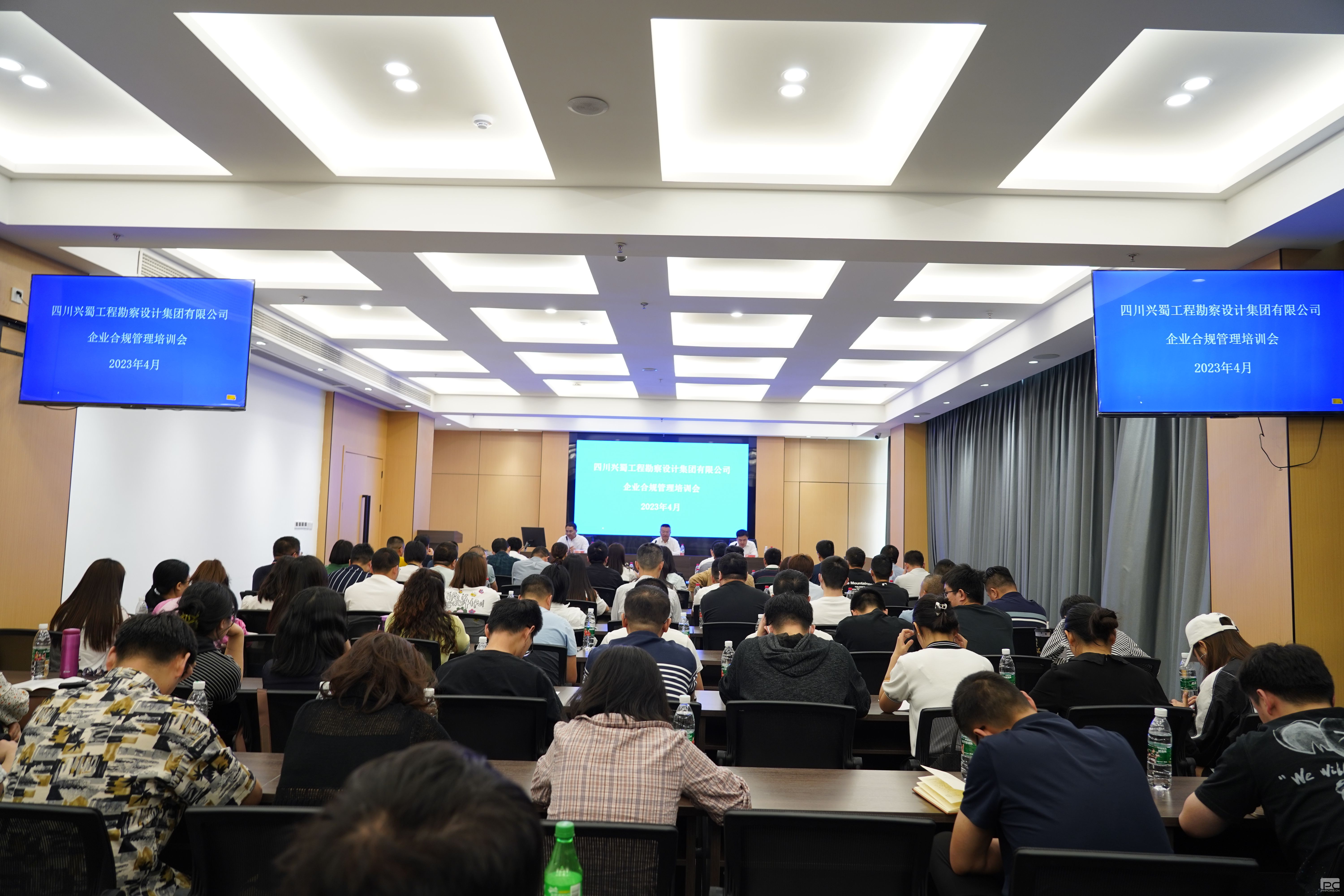 �۲��á�(�й���)���޹�˾����