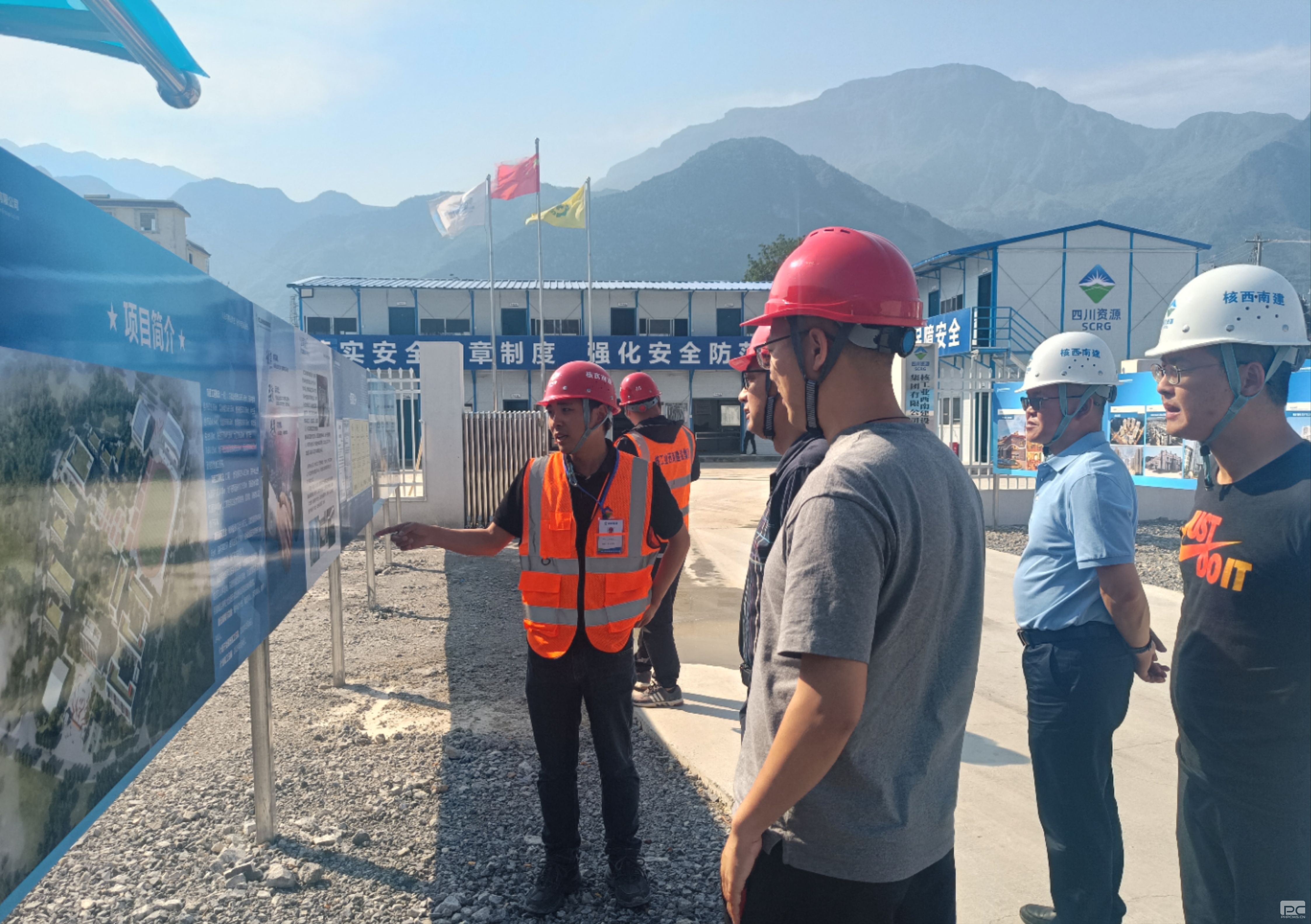 ��������������Ӧ�������������Ͳ����쵼�������������Ͻ��輯���ײ���Ͽ��ѧ��Ŀʩ���ֳ����ָ��������������