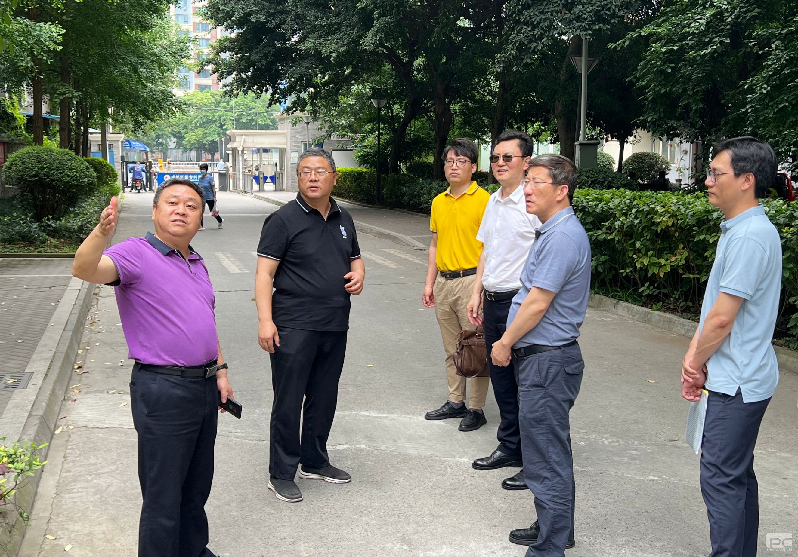 �۲��á�(�й���)���޹�˾����