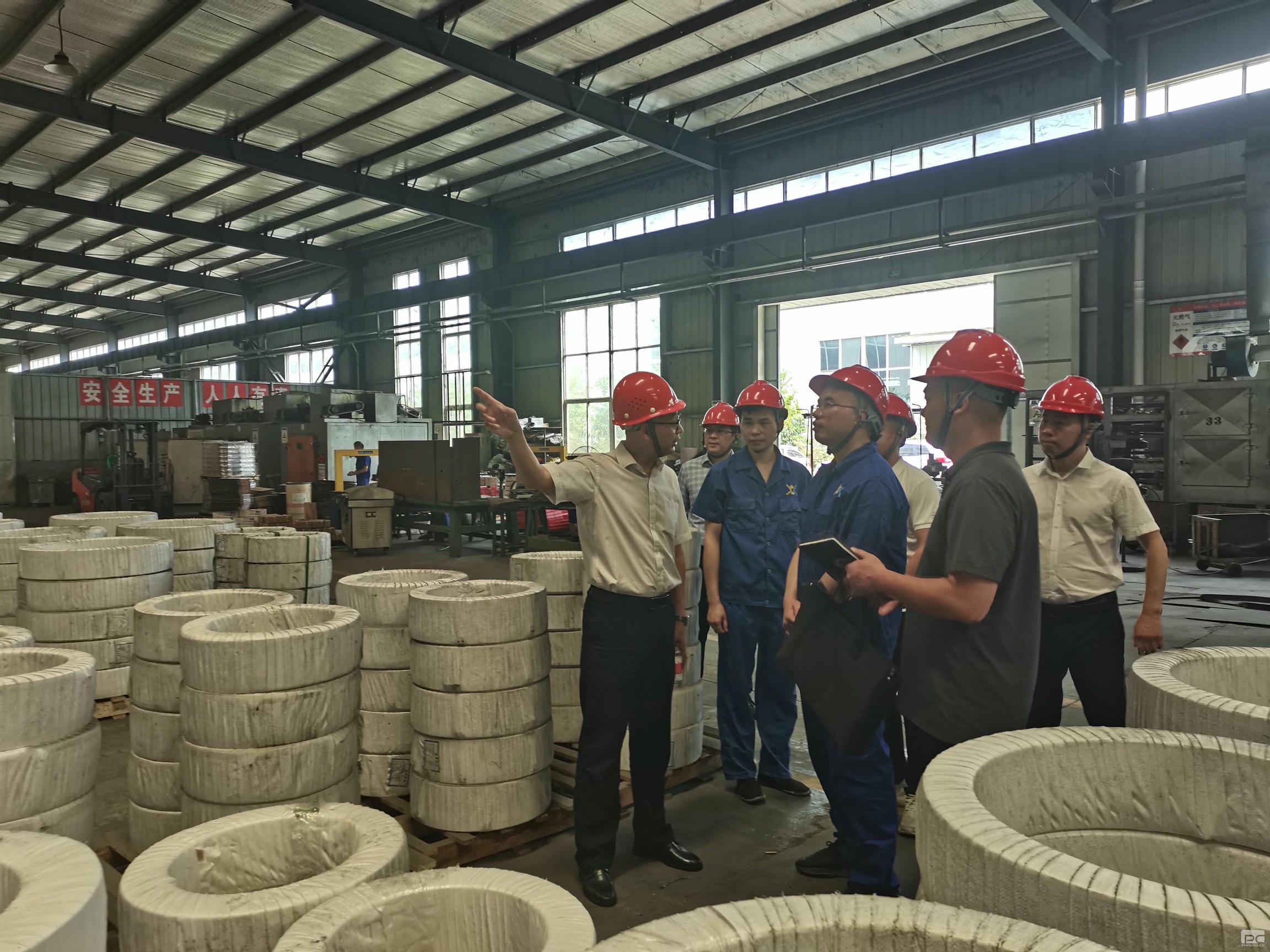 �۲��á�(�й���)���޹�˾����