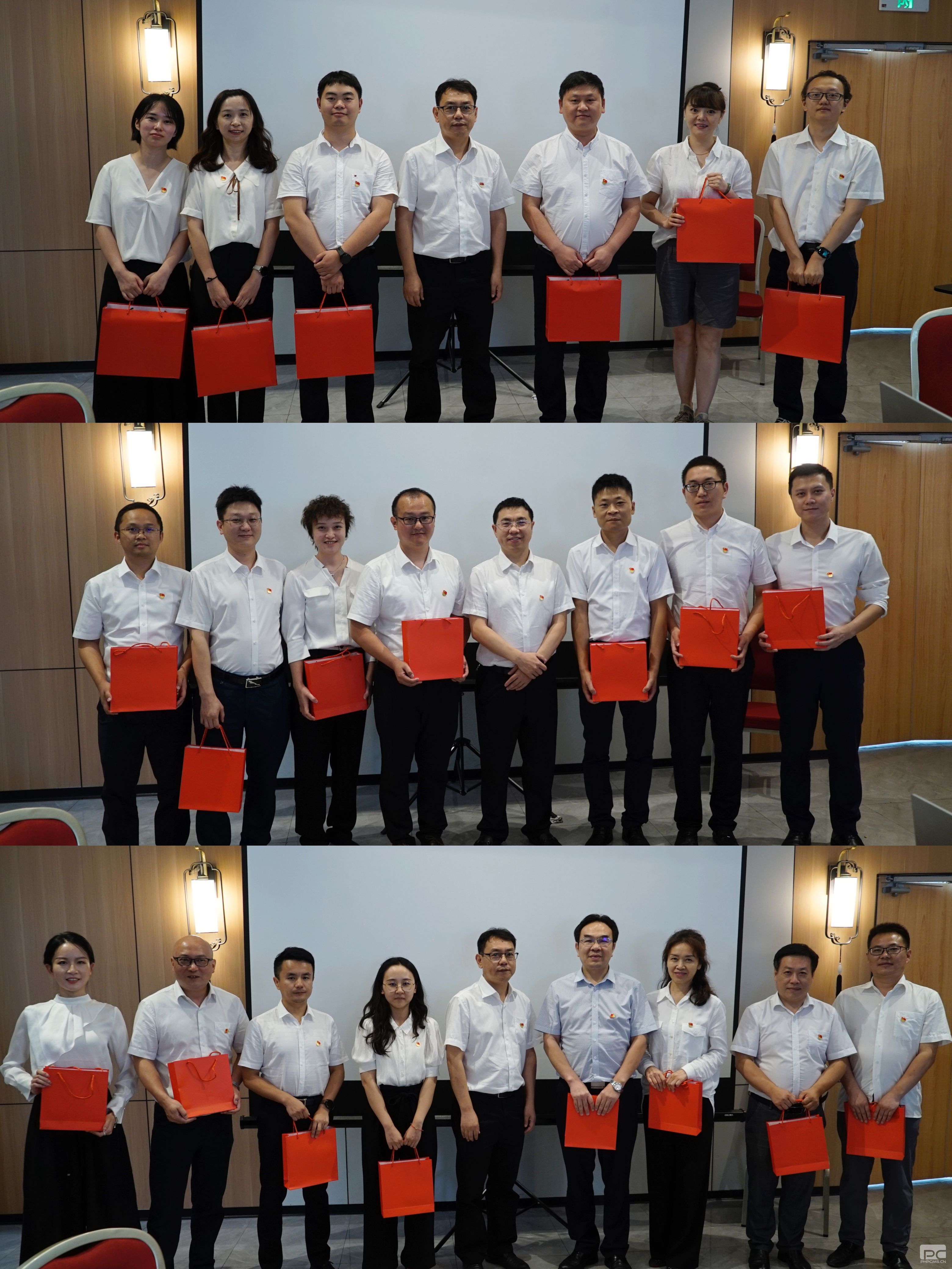 �۲��á�(�й���)���޹�˾����