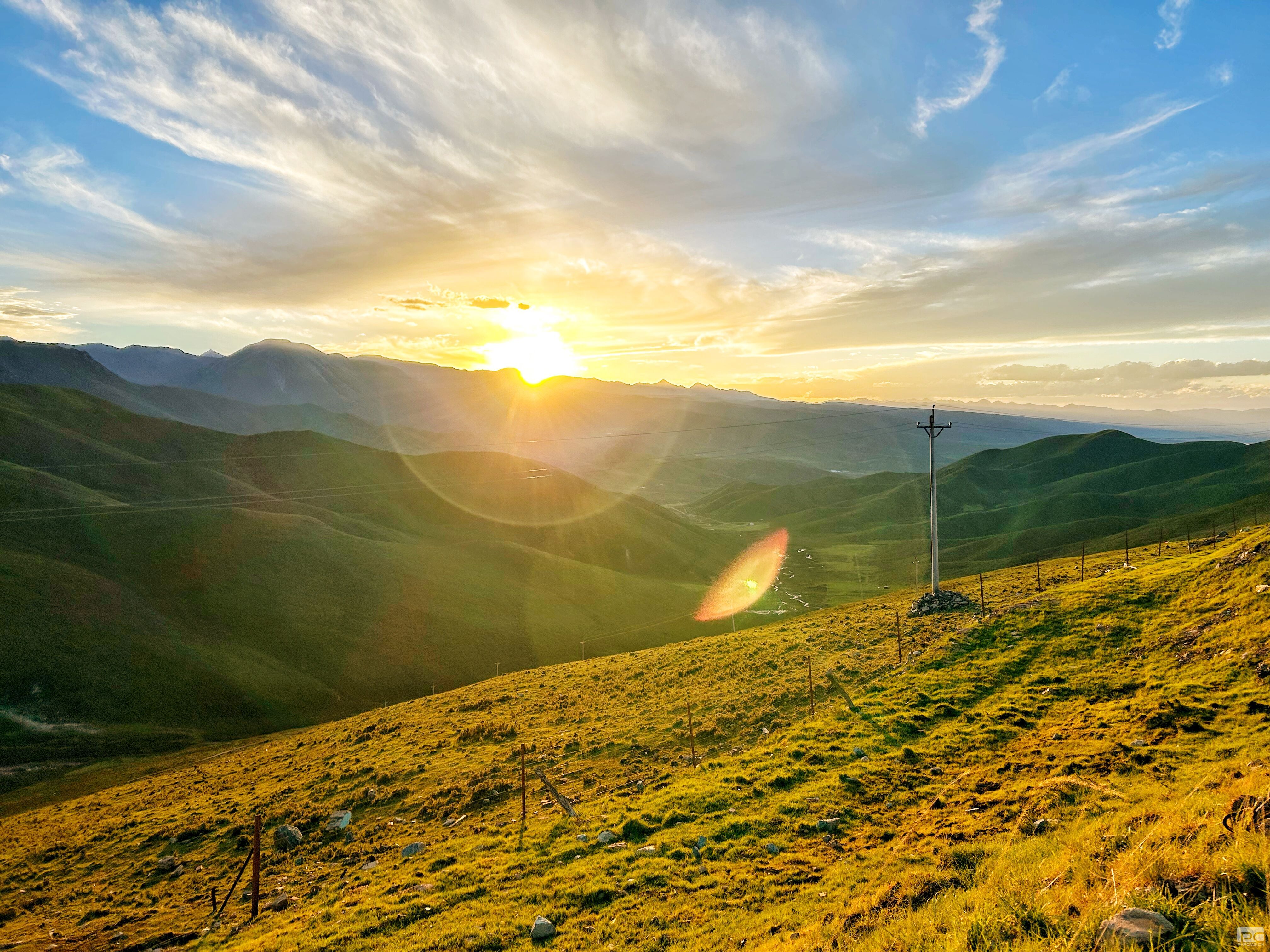 �۲��á�(�й���)���޹�˾����