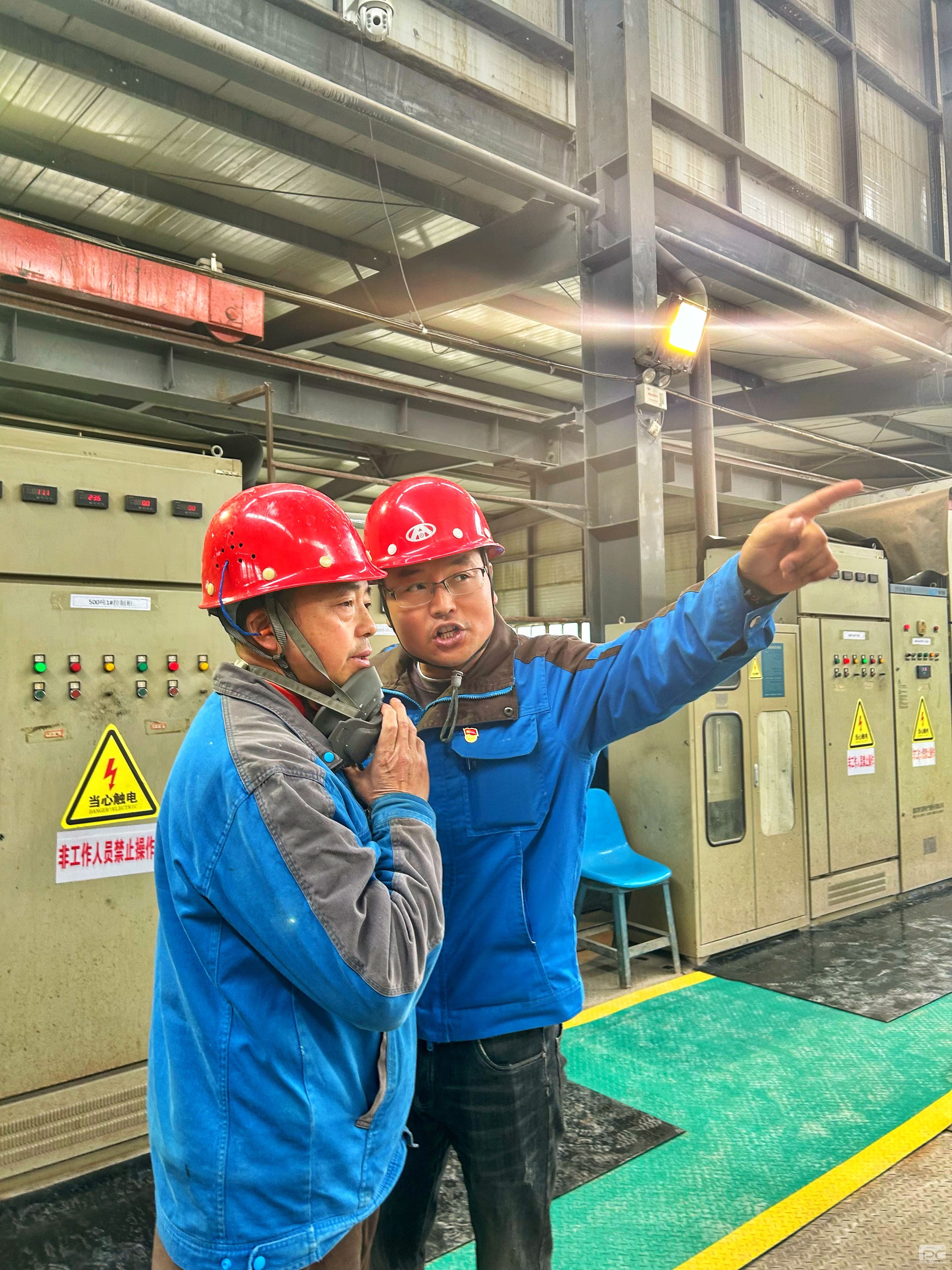 �۲��á�(�й���)���޹�˾����