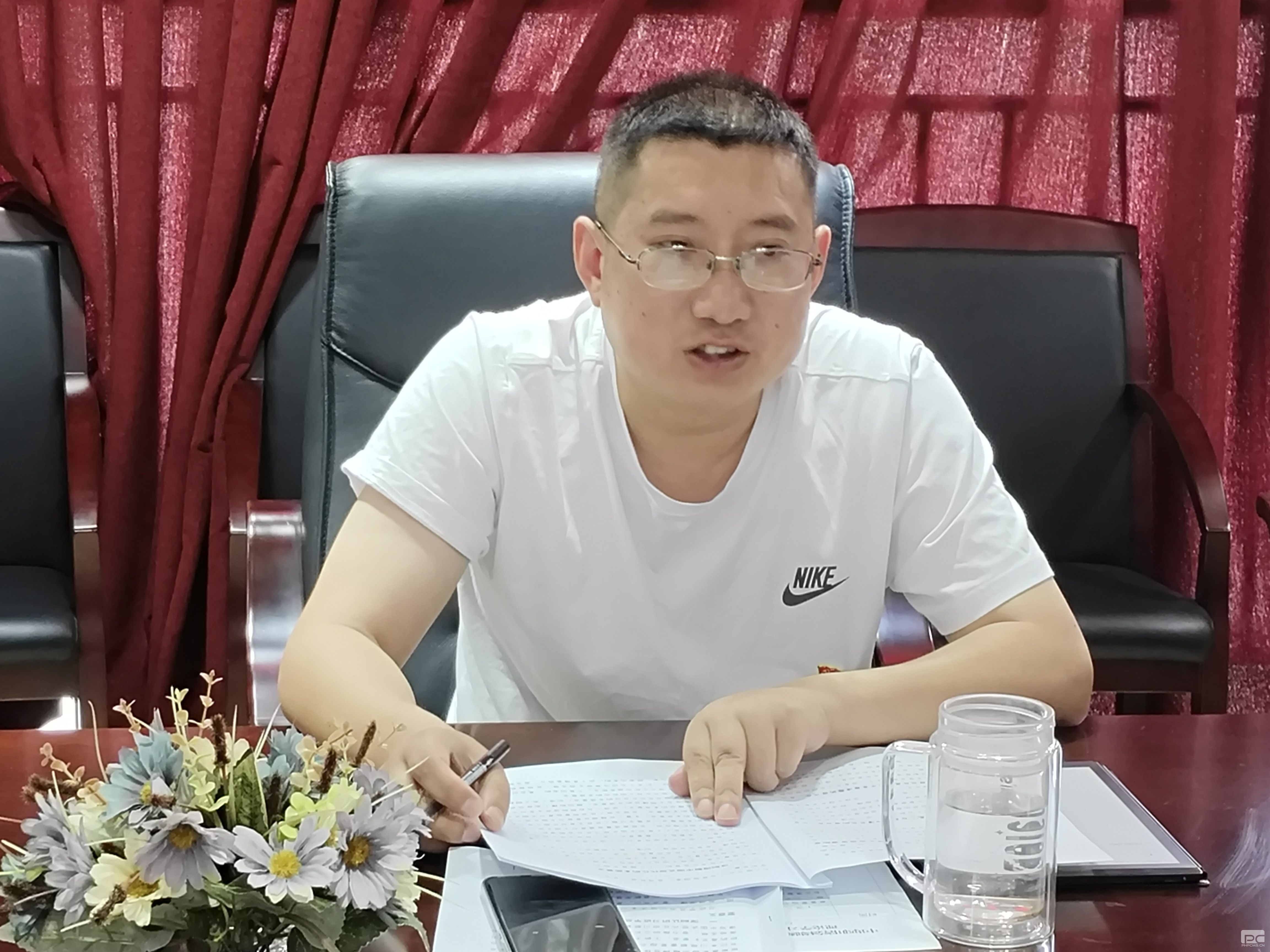 �۲��á�(�й���)���޹�˾����