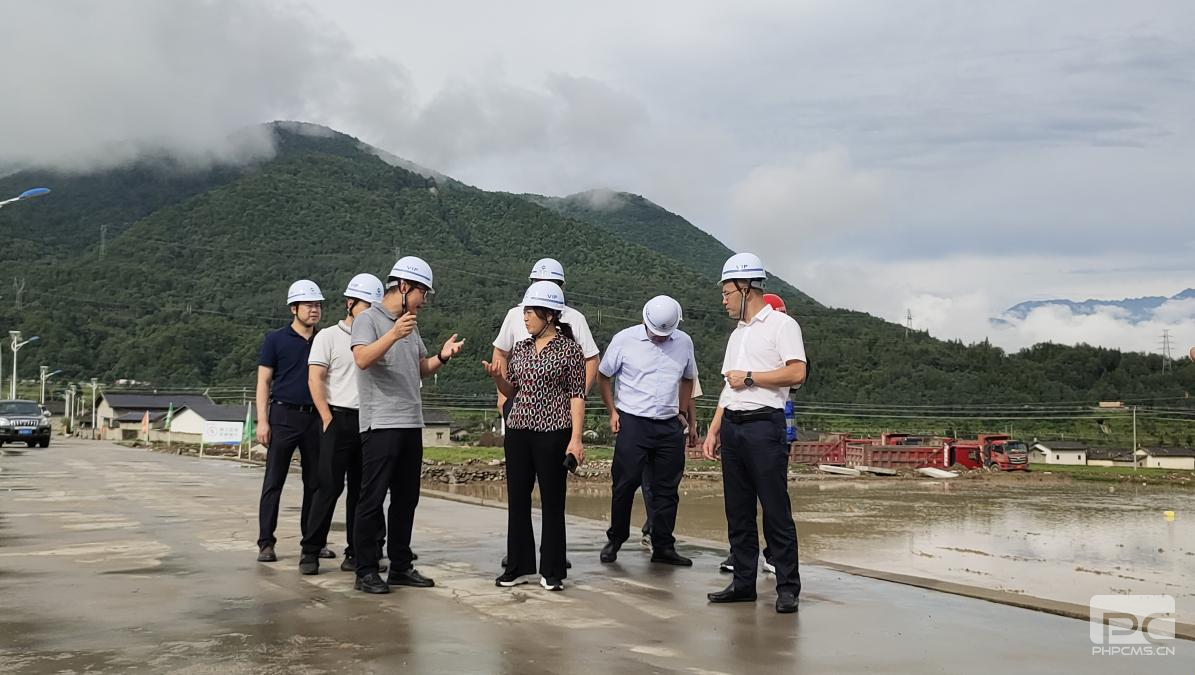 �۲��á�(�й���)���޹�˾����