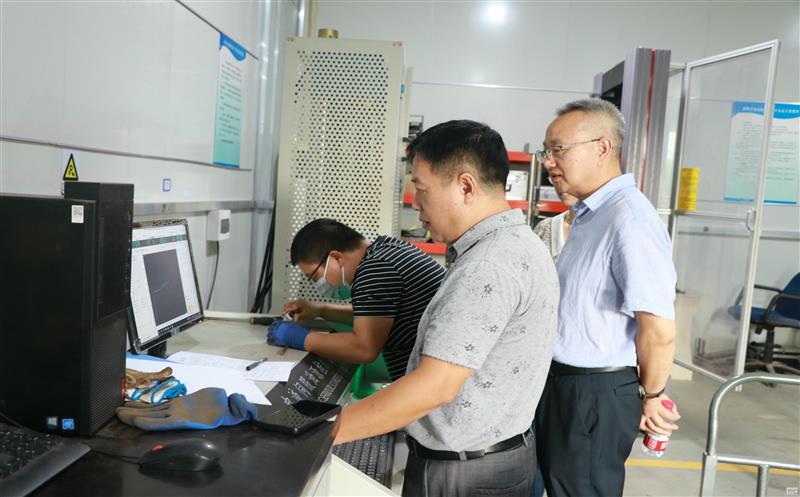 �ذ����������ͨ���輯�Ź��Ὺչ������������ο���˶�