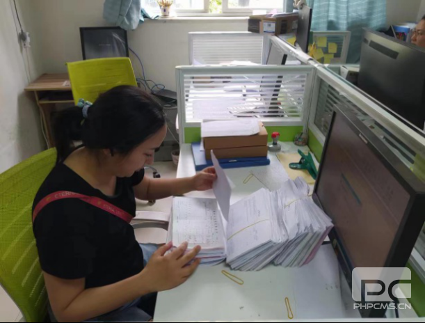 �۲��á�(�й���)���޹�˾����