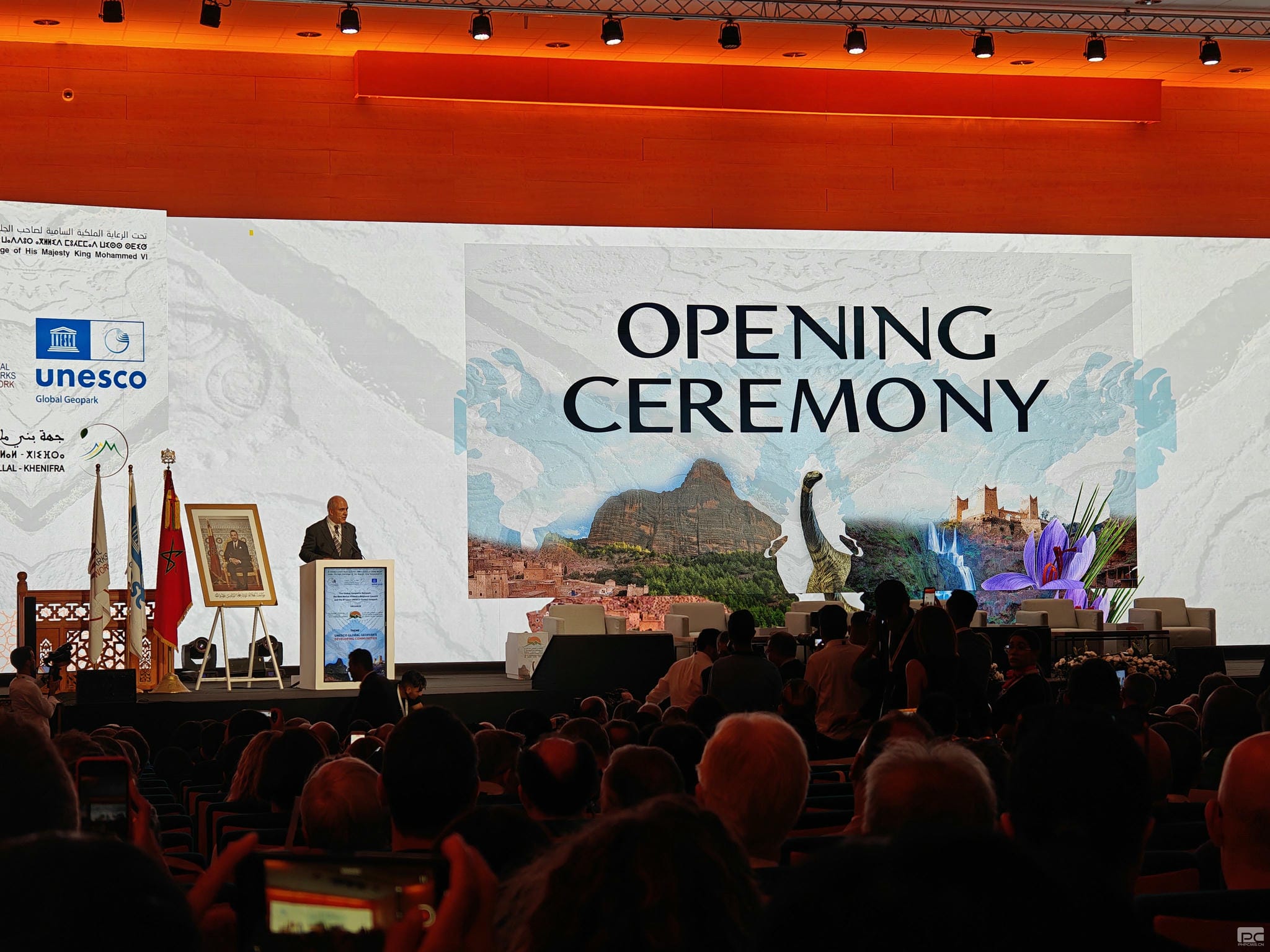 �۲��á�(�й���)���޹�˾����