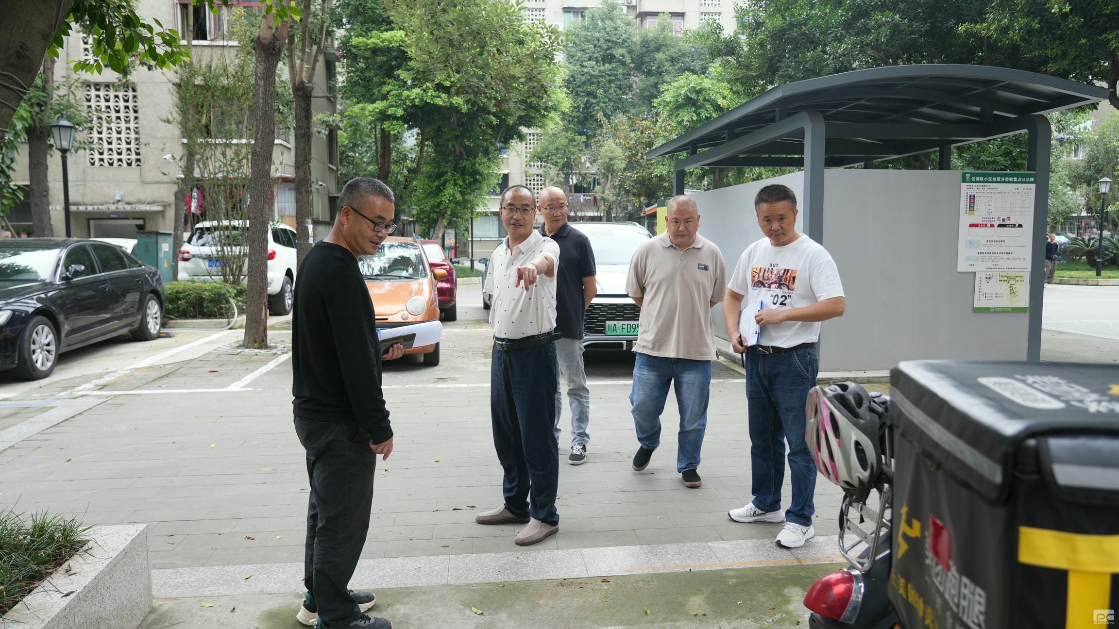 �۲��á�(�й���)���޹�˾����