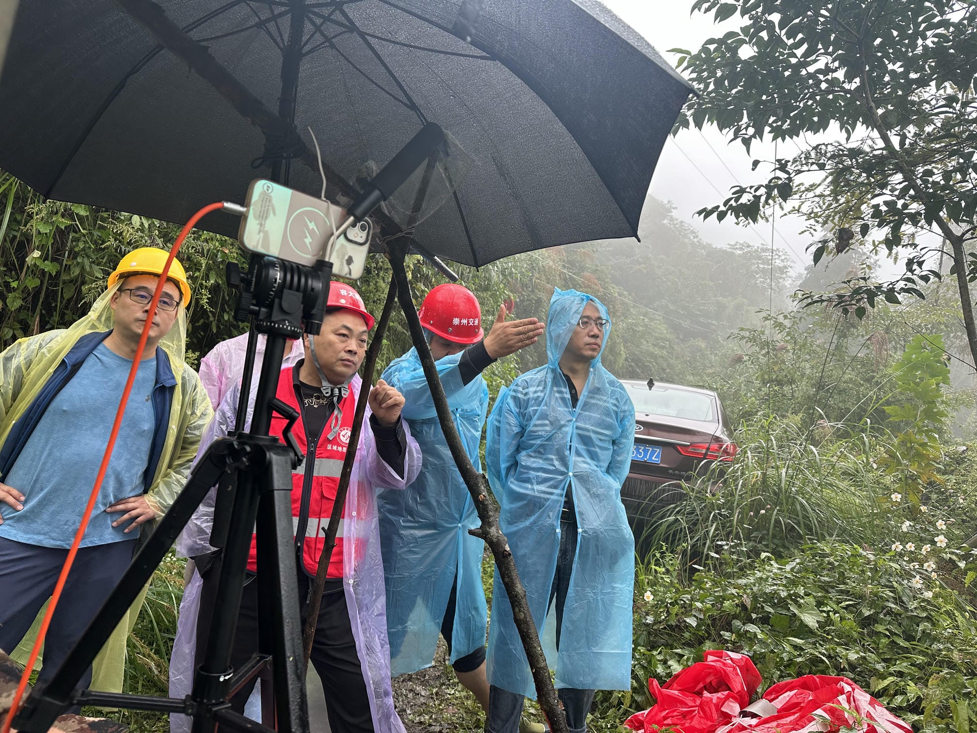 �����Ӽ���ר���Ŷ�Ϊ�����С�9.27��ɽ�廬�¡�������