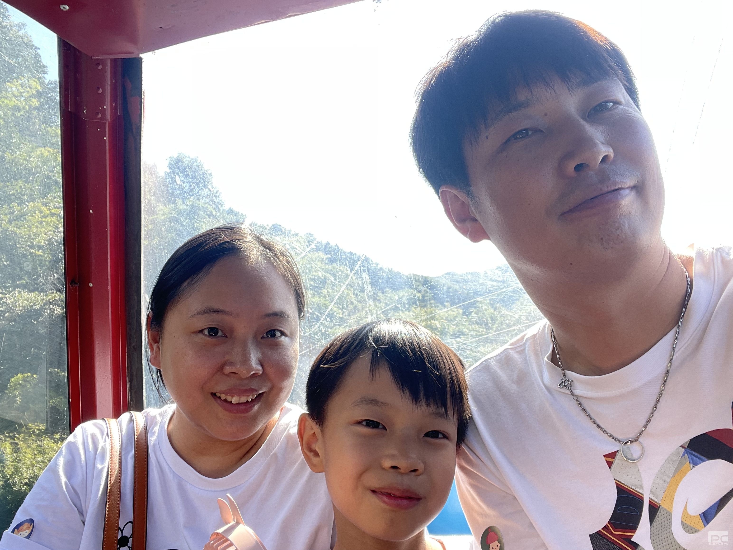 �۲��á�(�й���)���޹�˾����