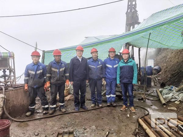 ��ϵһ�� ������˫�������ߣ�������̽��ί����ǡ��ܾ��������������߷�ο���Ĵ������ż�ƺ����̽��Ŀ��