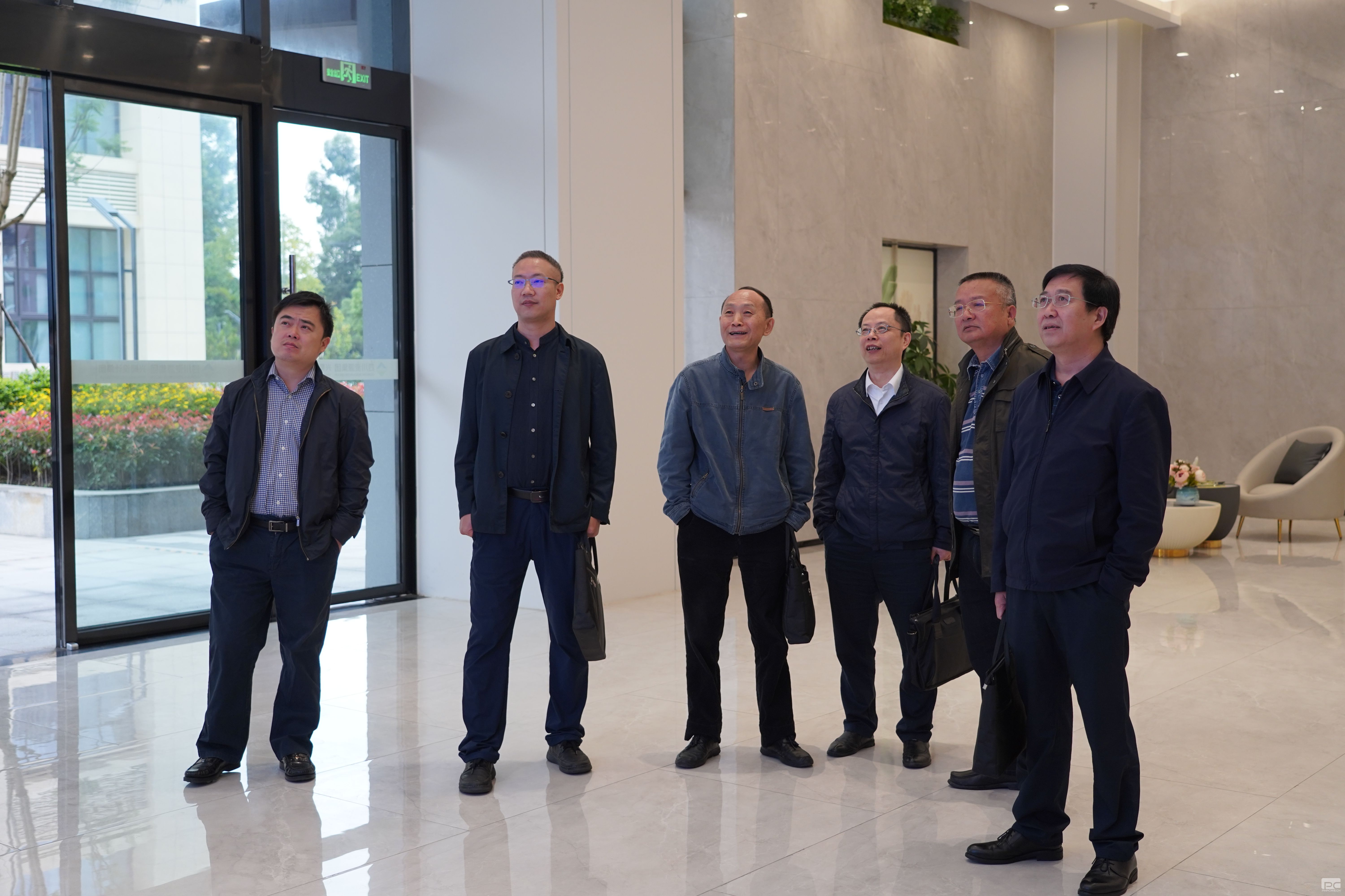 ���Ÿ��ܾ�����˼��һ�е�������Ƽ��ŵ���ָ��