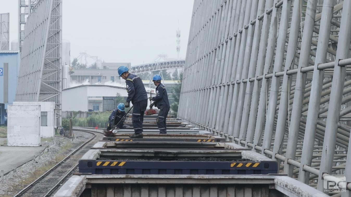 �۲��á�(�й���)���޹�˾����