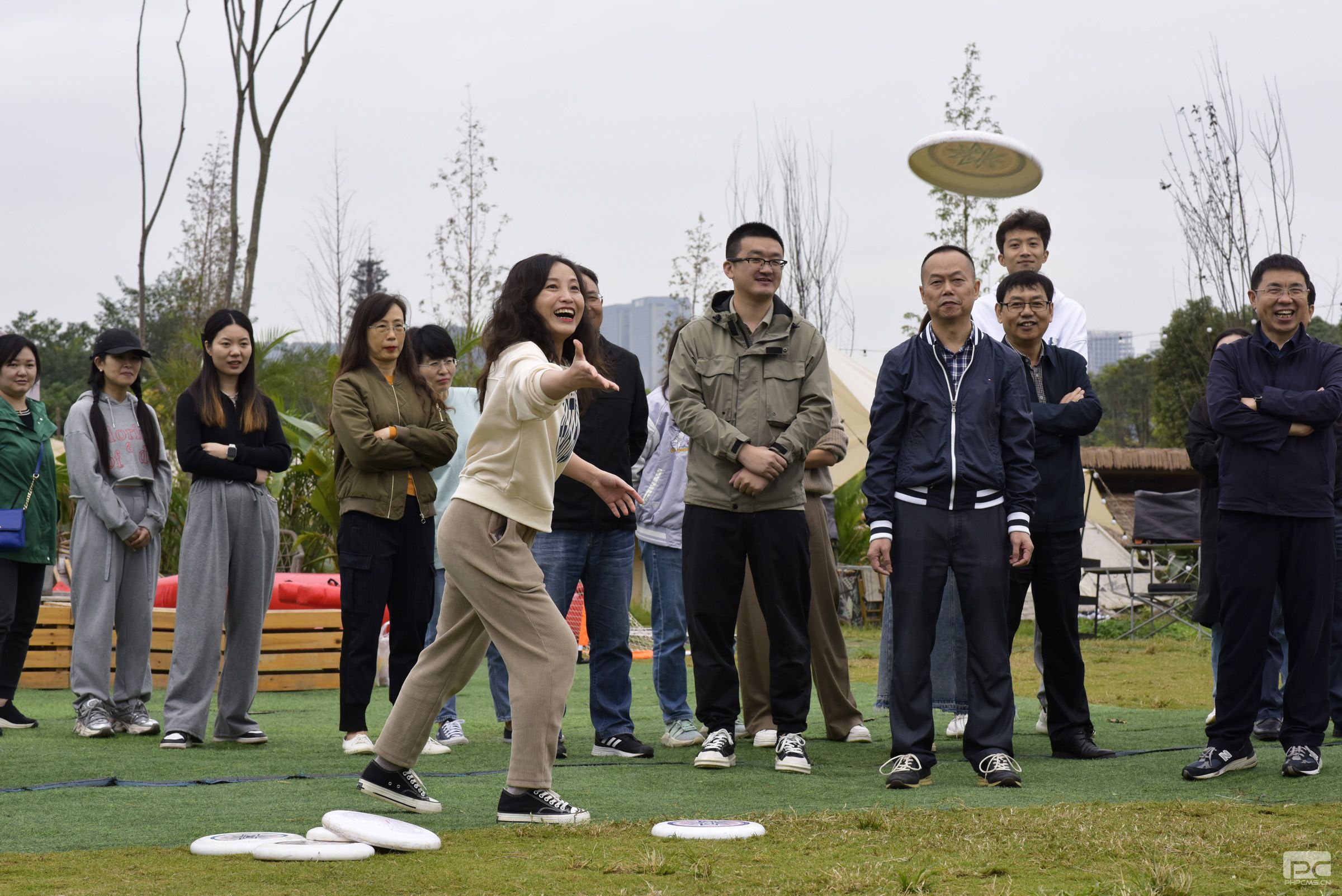 �۲��á�(�й���)���޹�˾����