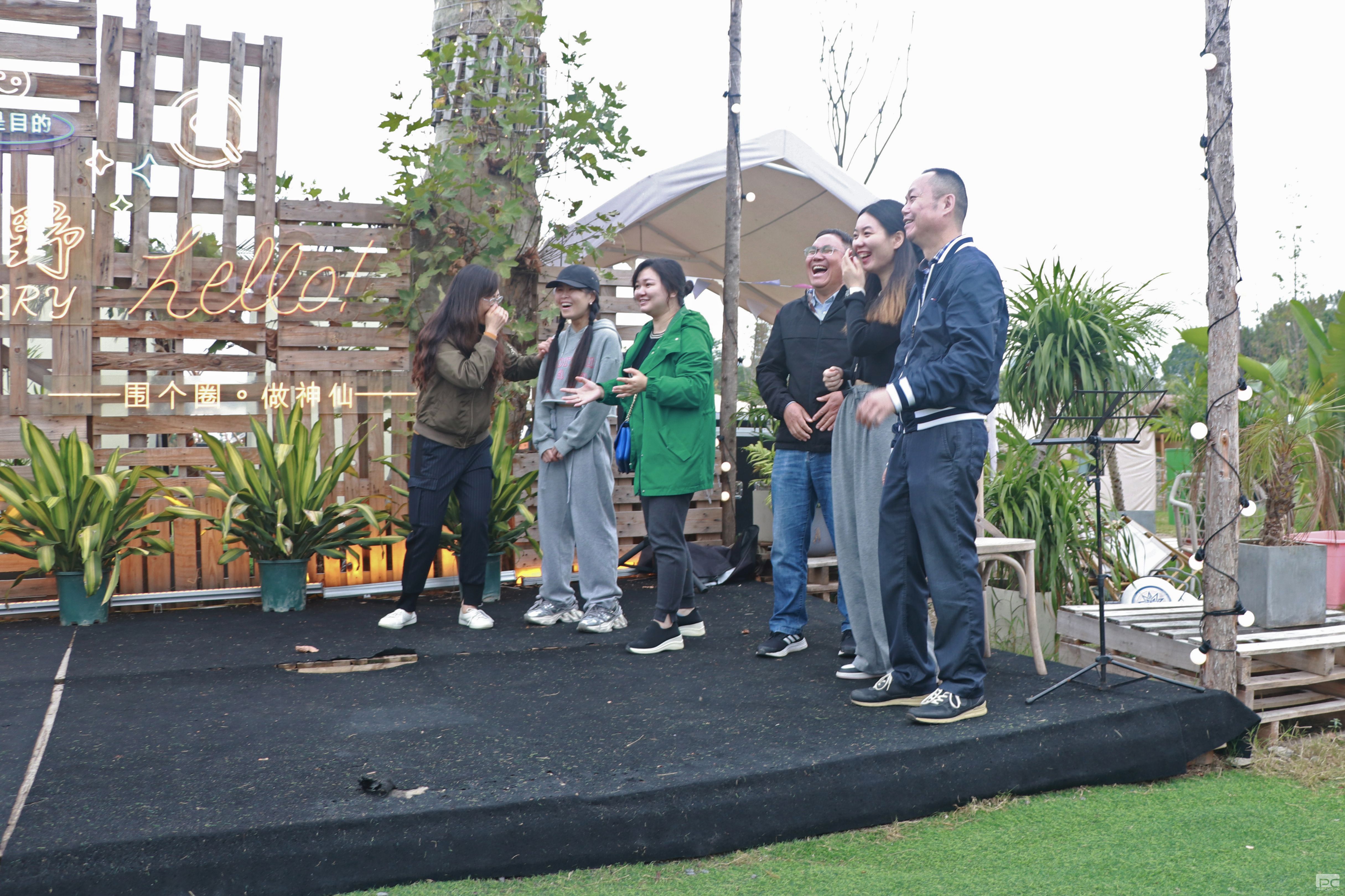 �۲��á�(�й���)���޹�˾����