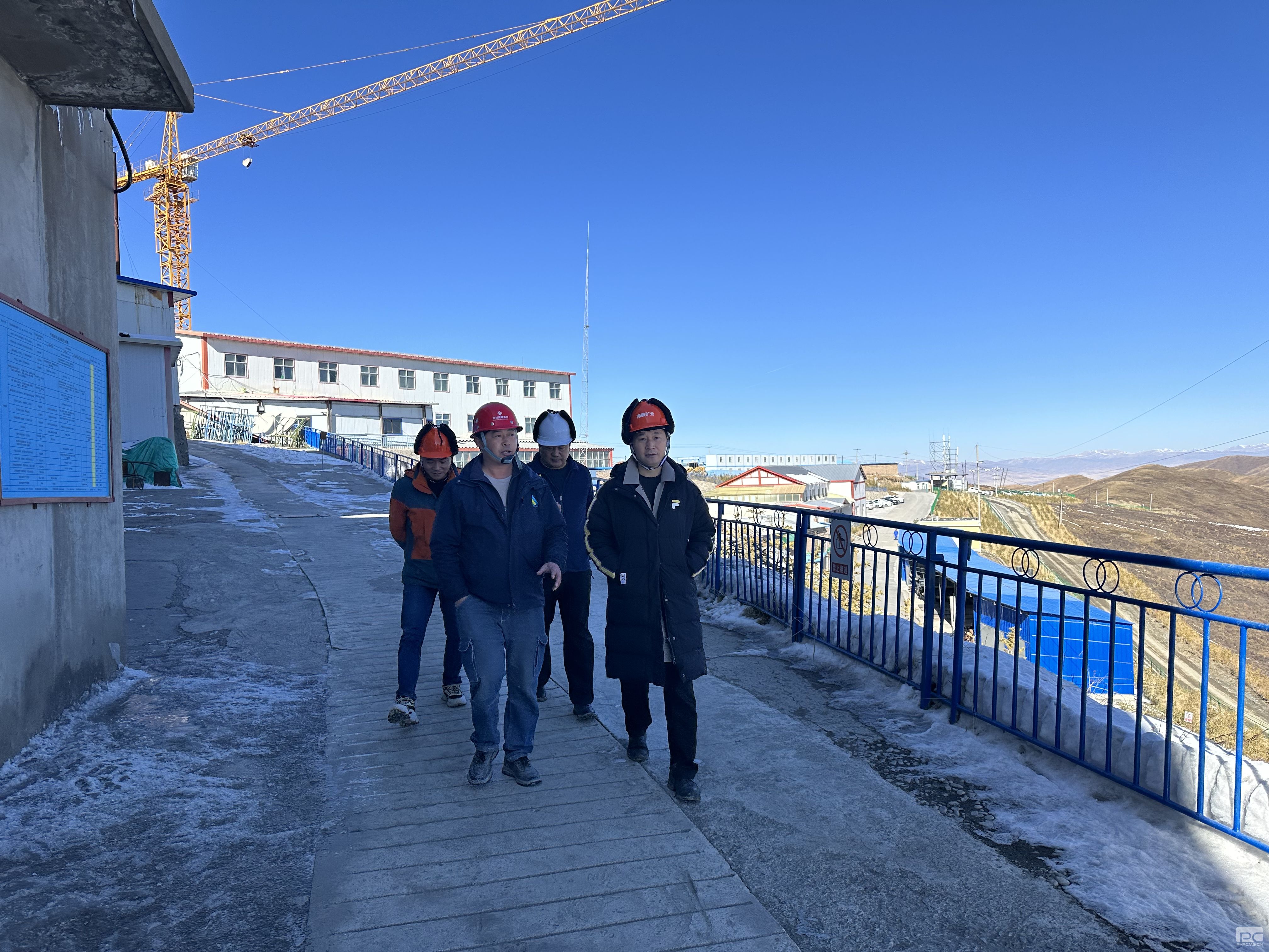 �۲��á�(�й���)���޹�˾����