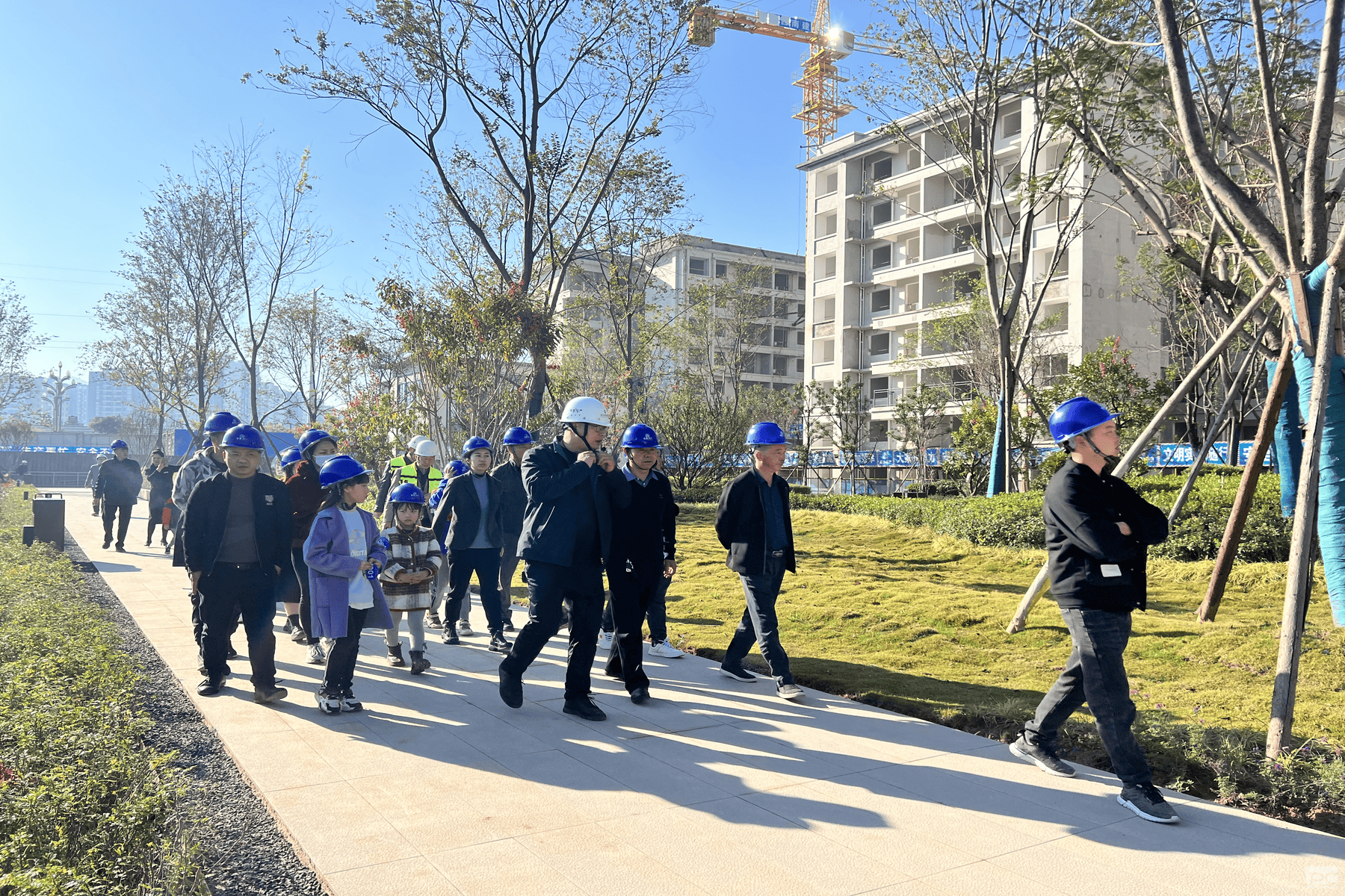 �۲��á�(�й���)���޹�˾����