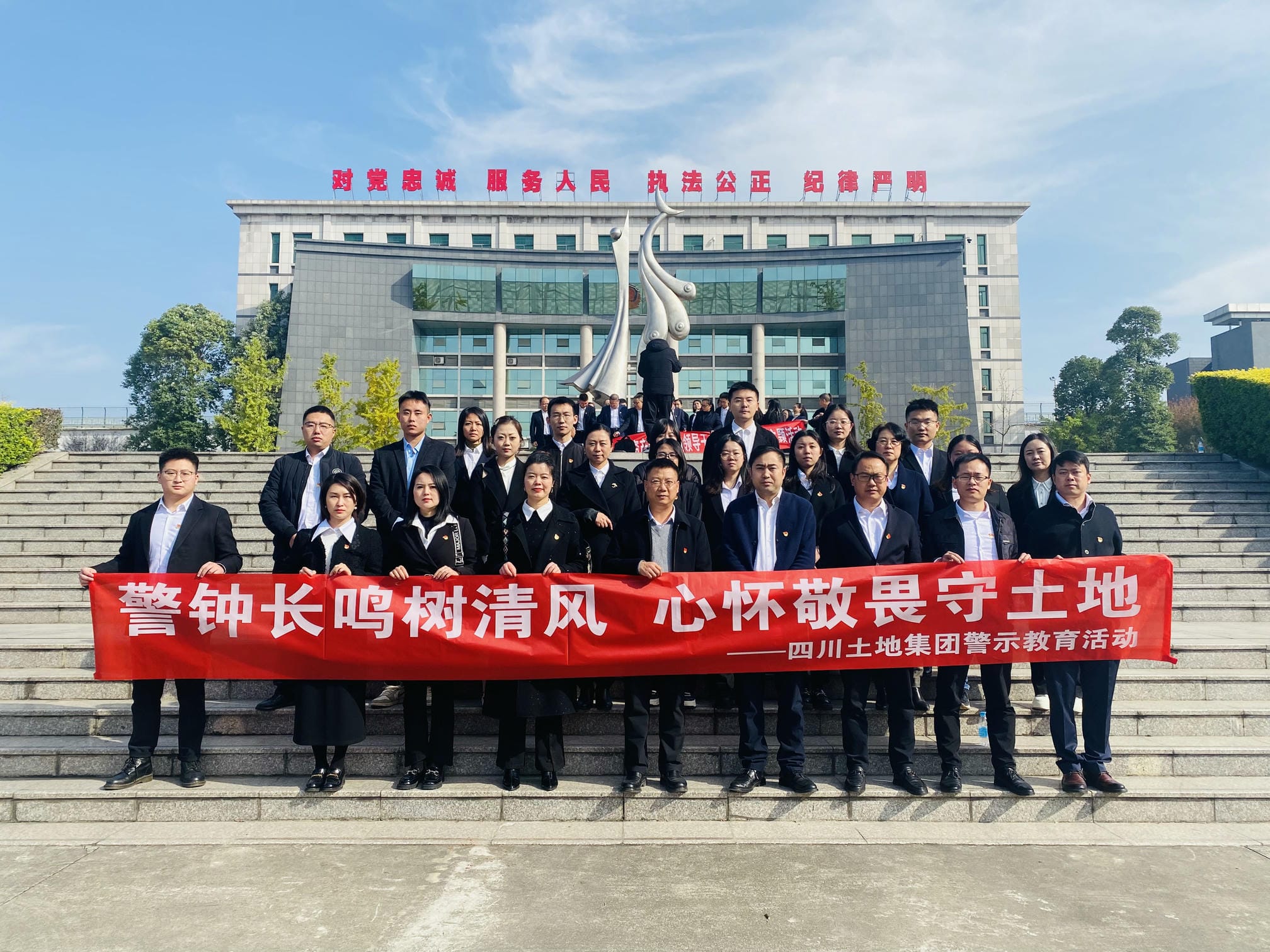 ���ӳ�������� �Ļ���η�����ء����Ĵ����ؼ��ŵ���֧ǰ�����ü�����չ ��ʾ�����˶�