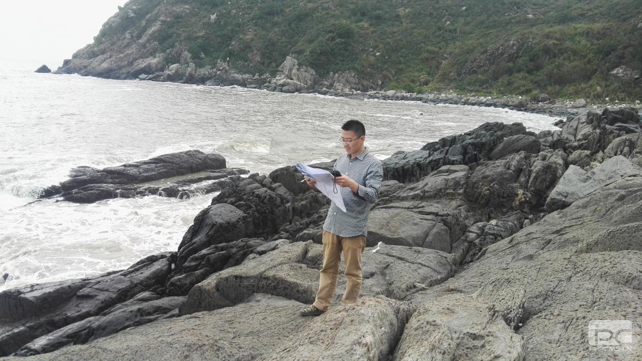 �۲��á�(�й���)���޹�˾����