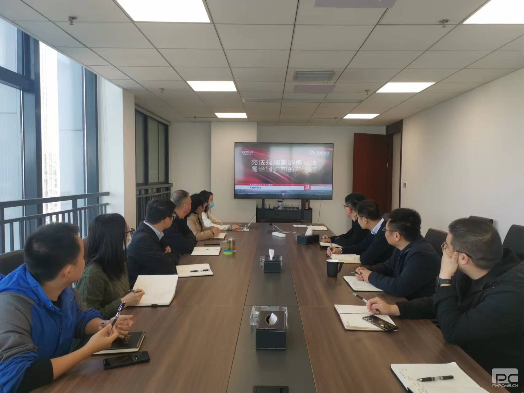 ?���������ܷ�������ȫ���ƽ����ι����衪���츮��Ͷ��չ2023���ܷ�����ҵ �����˶�