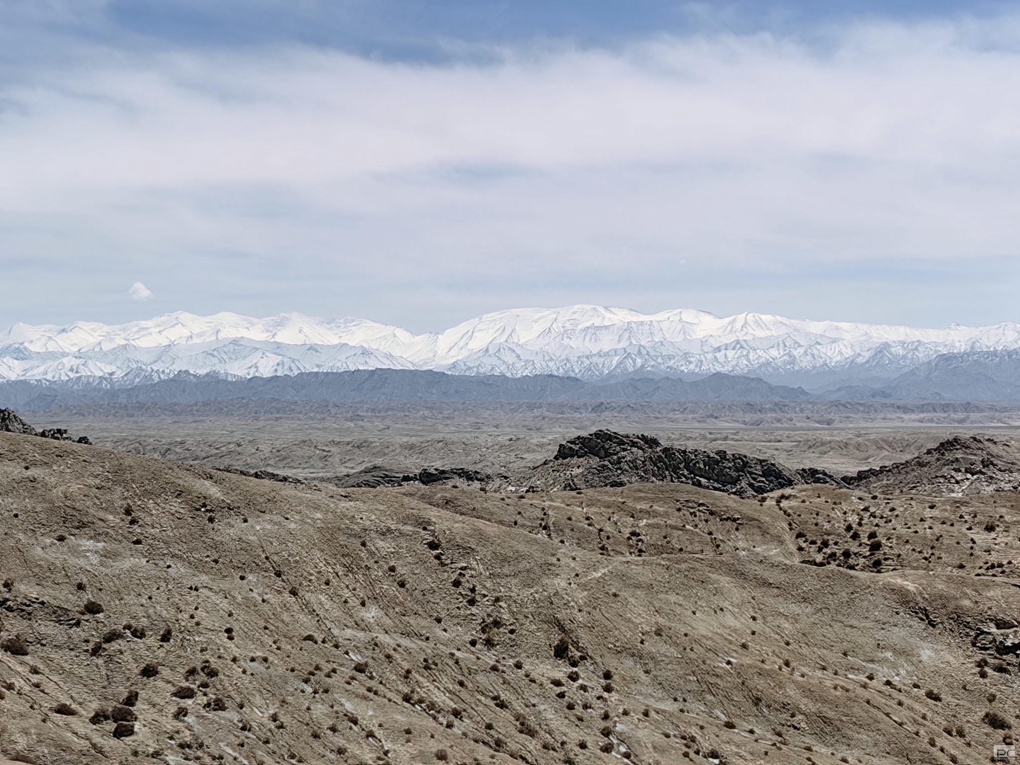 �۲��á�(�й���)���޹�˾����