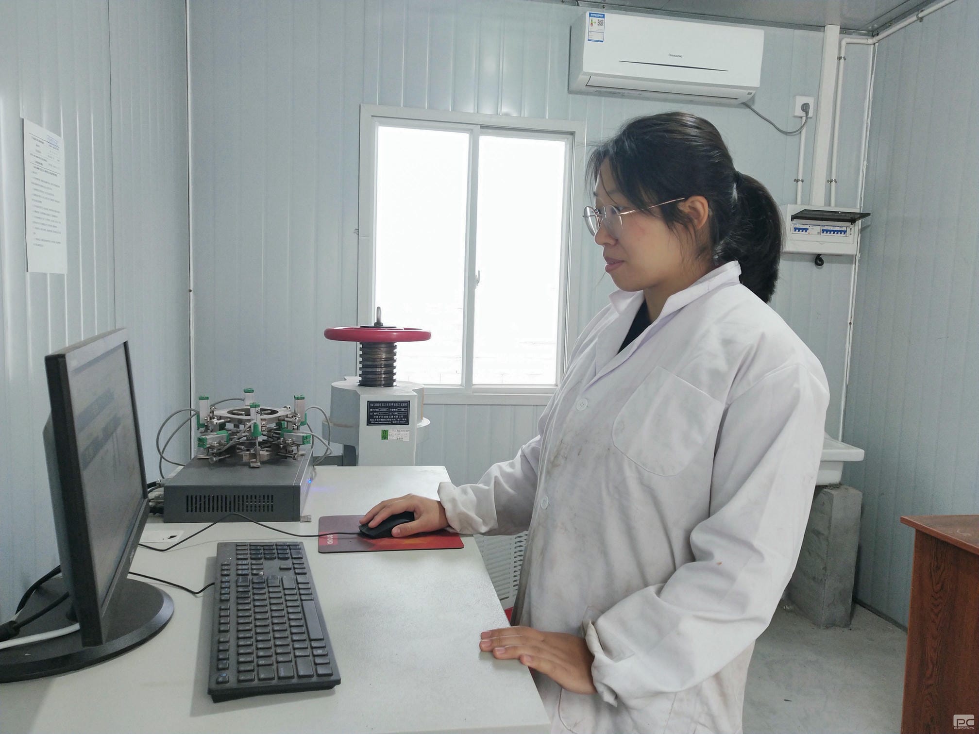 �۲��á�(�й���)���޹�˾����