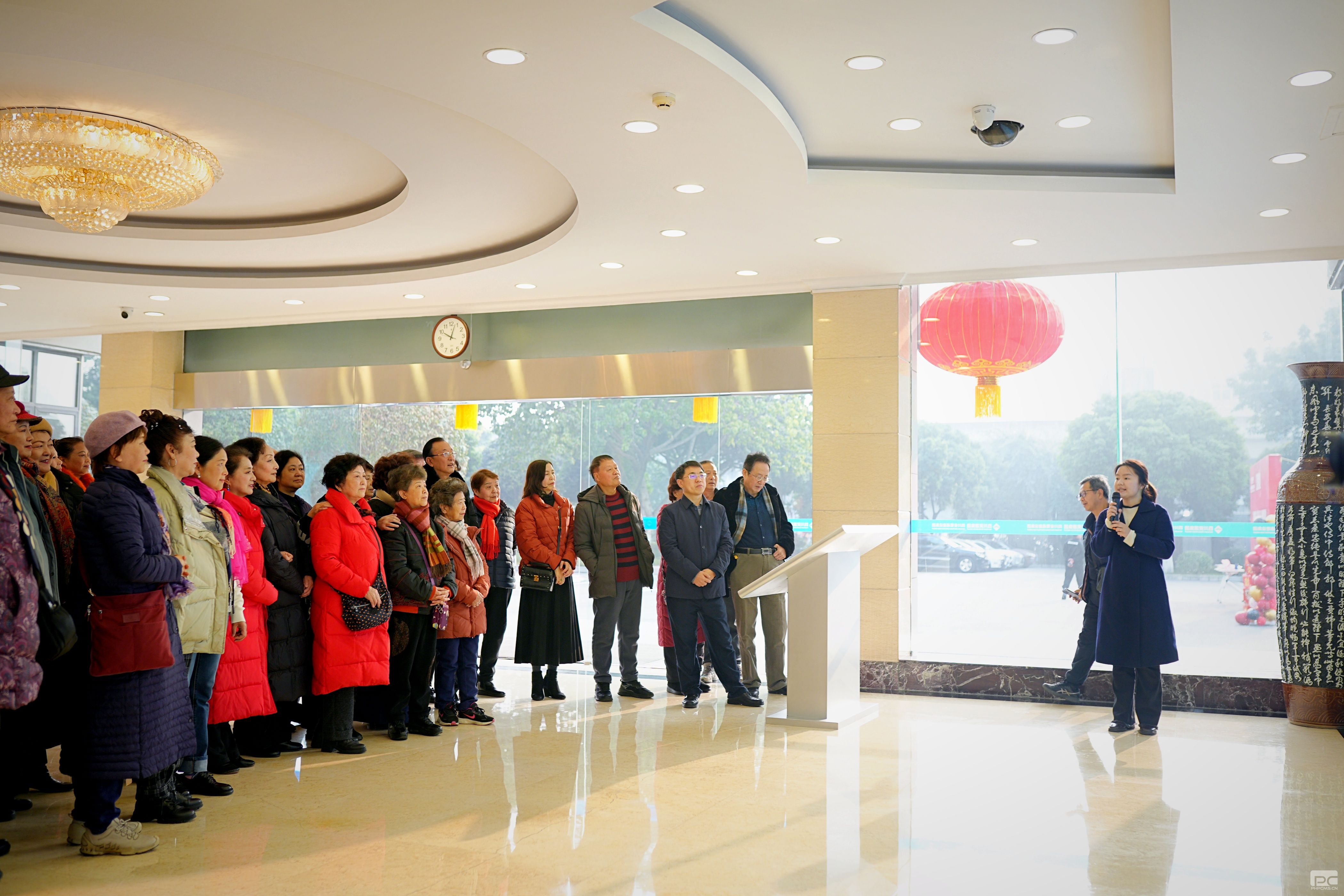 �۲��á�(�й���)���޹�˾����